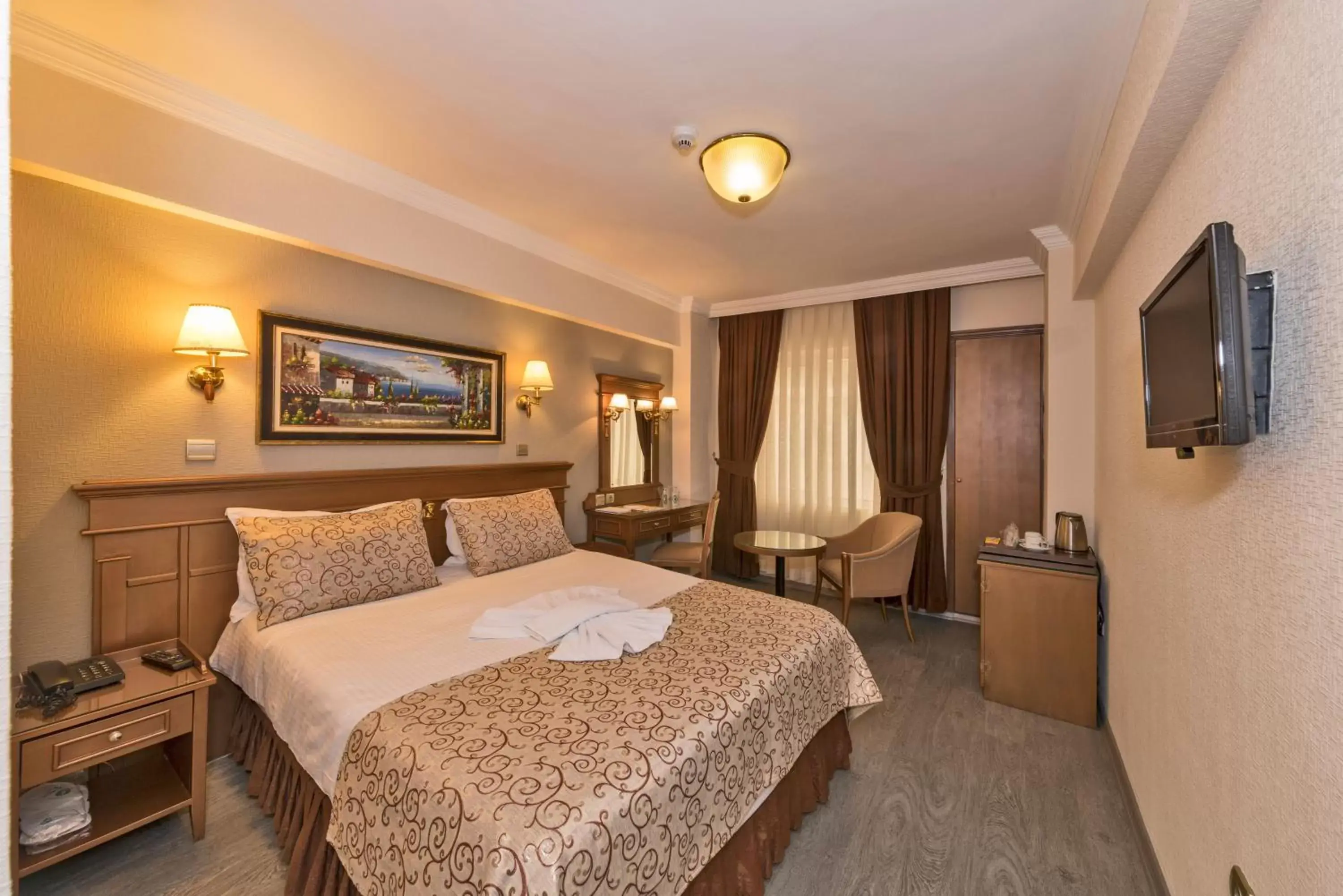 Other, Bed in Laleli Gonen Hotel
