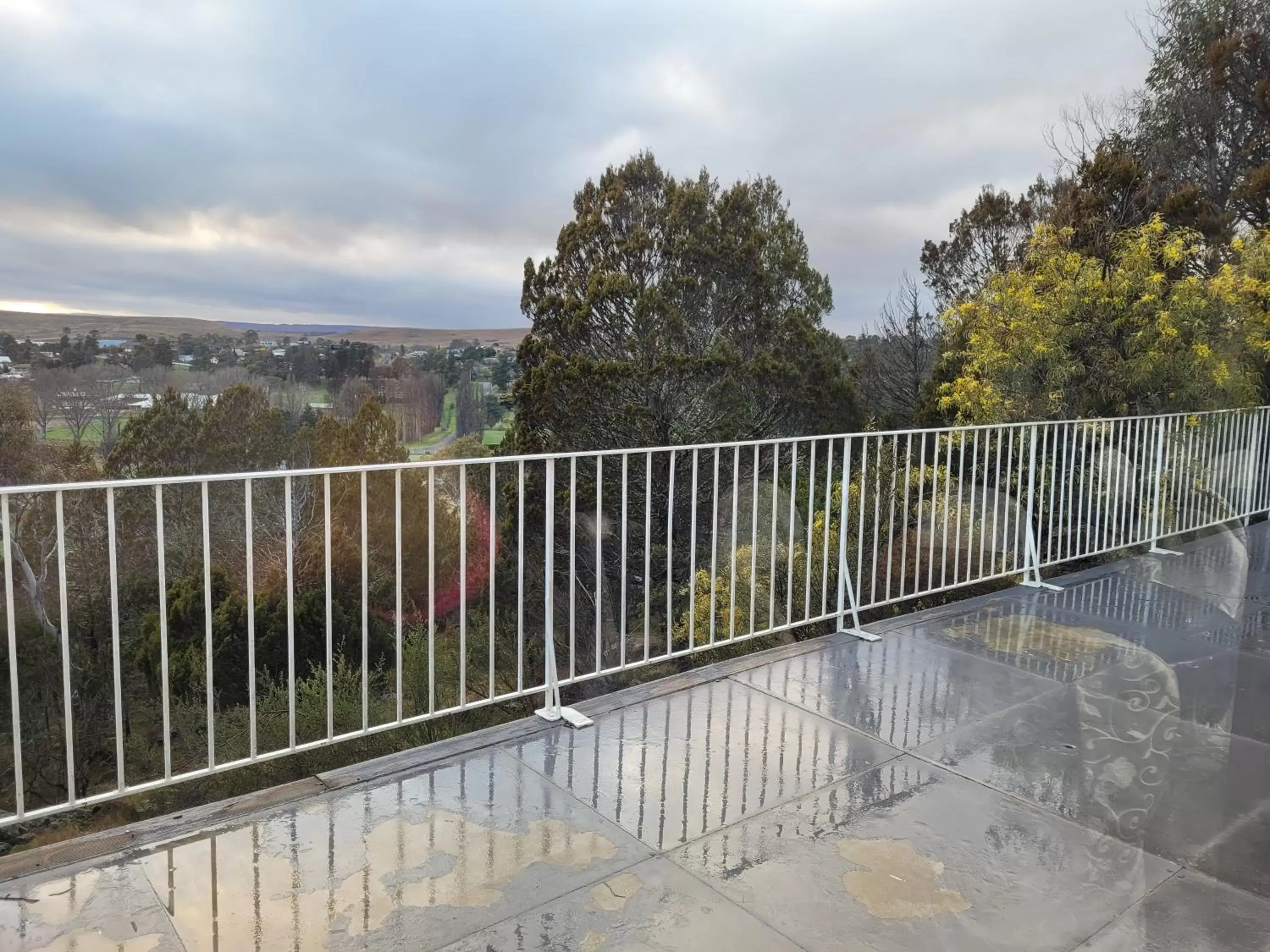 Property building, Balcony/Terrace in Cooma High Country Motel