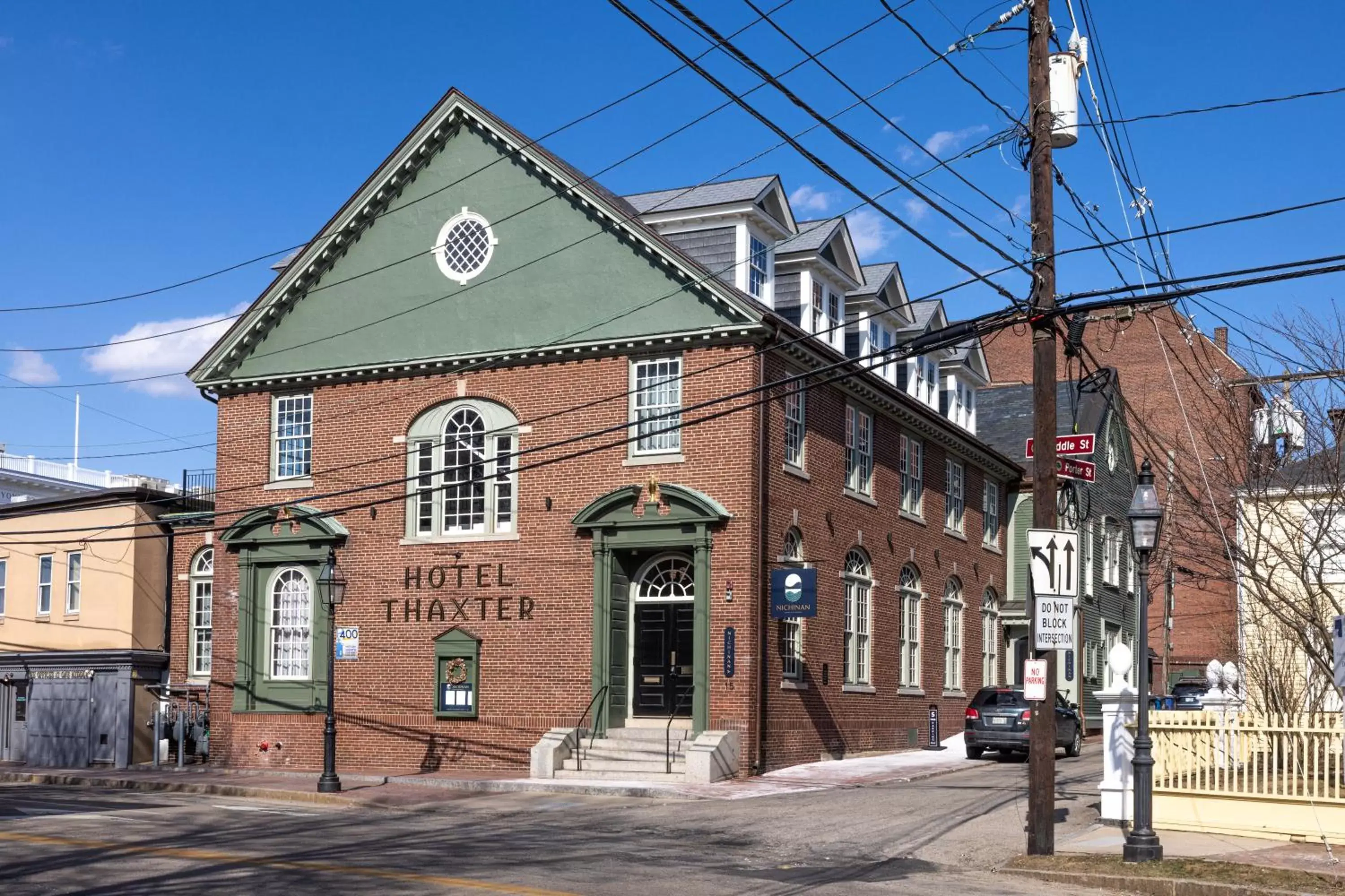 Property building in Hotel Thaxter Property building in Hotel Thaxter