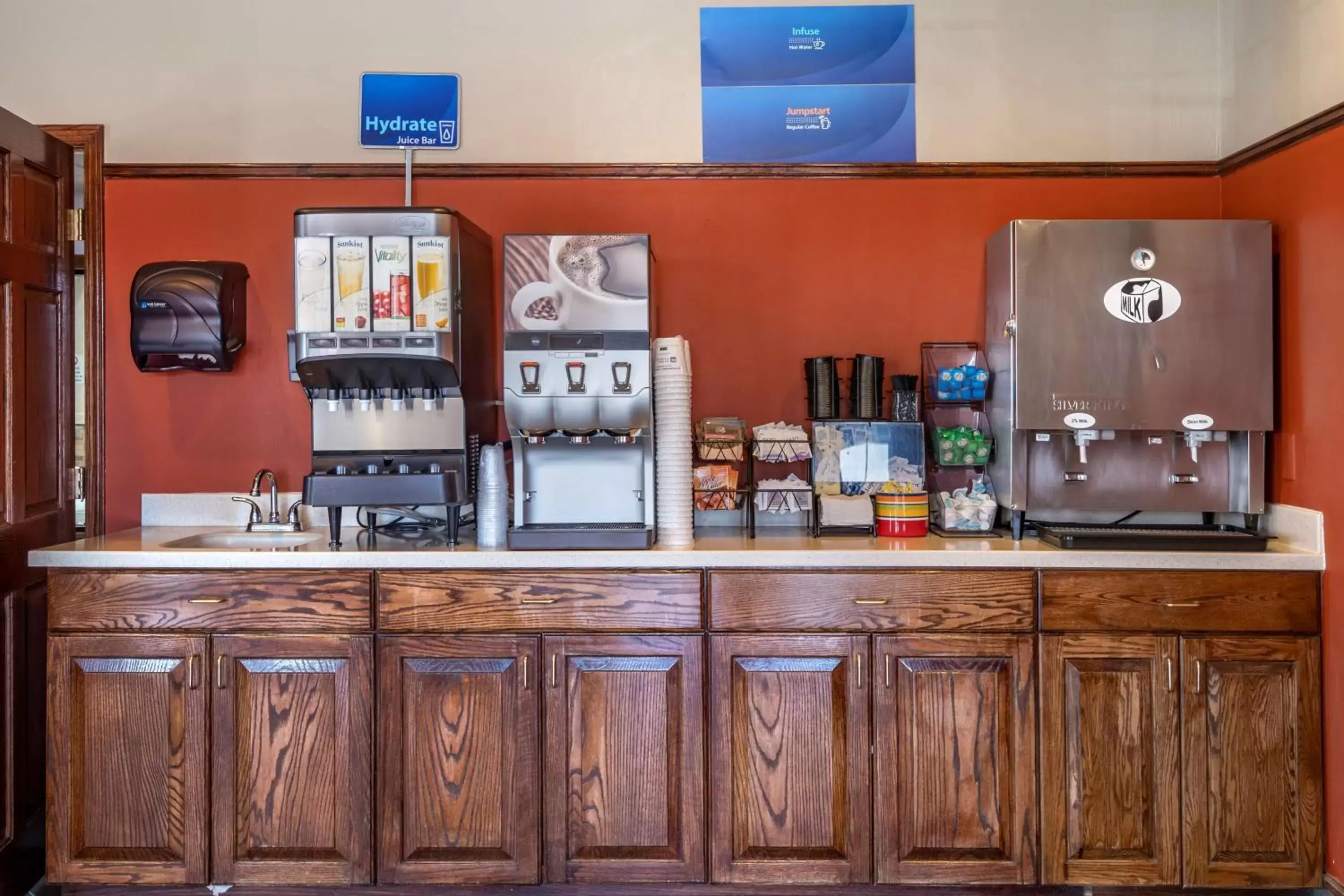 Breakfast in Best Western Desert Inn Breakfast in Best Western Desert Inn