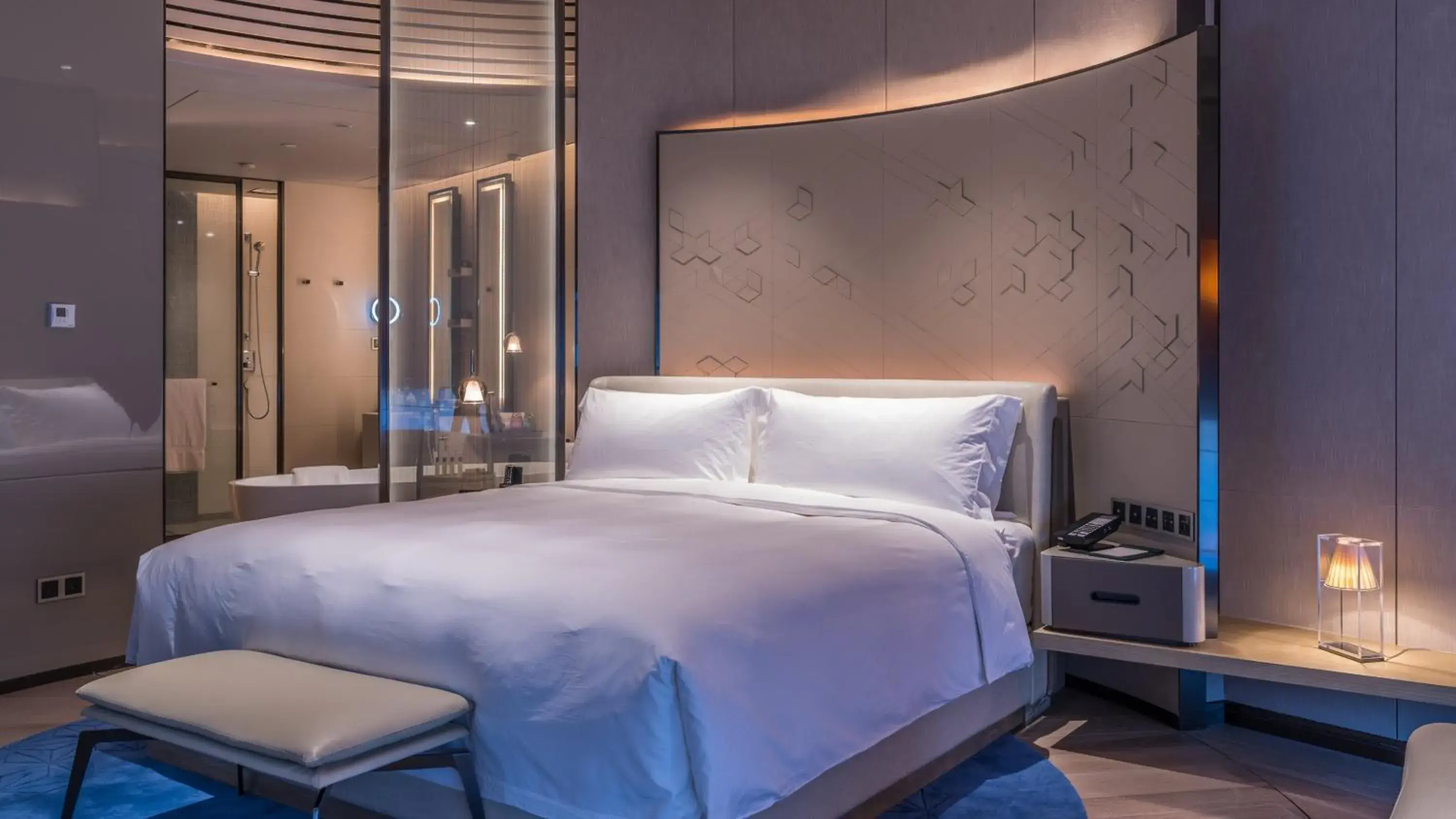 Photo of the whole room, Bed in InterContinental Beijing Sanlitun, an IHG Hotel
