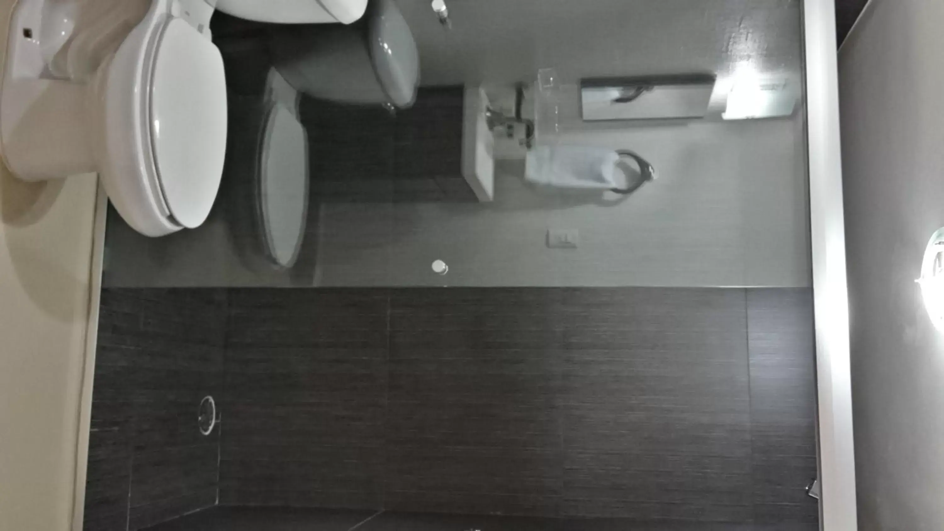 Toilet, Bathroom in Grupo Kings Suites -Monte Chimborazo 537