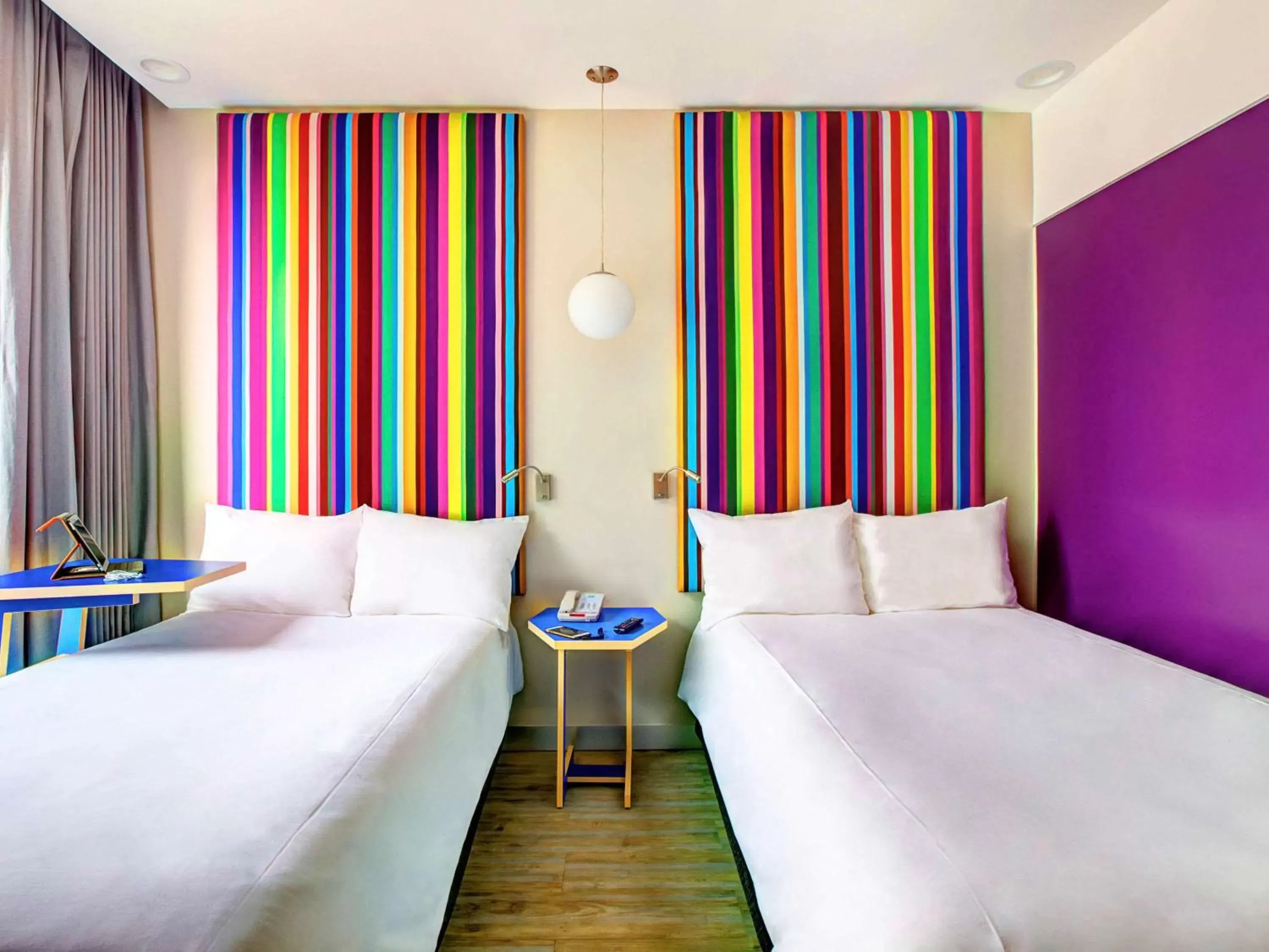 Photo of the whole room, Bed in Ibis Styles Mexico Zona Rosa