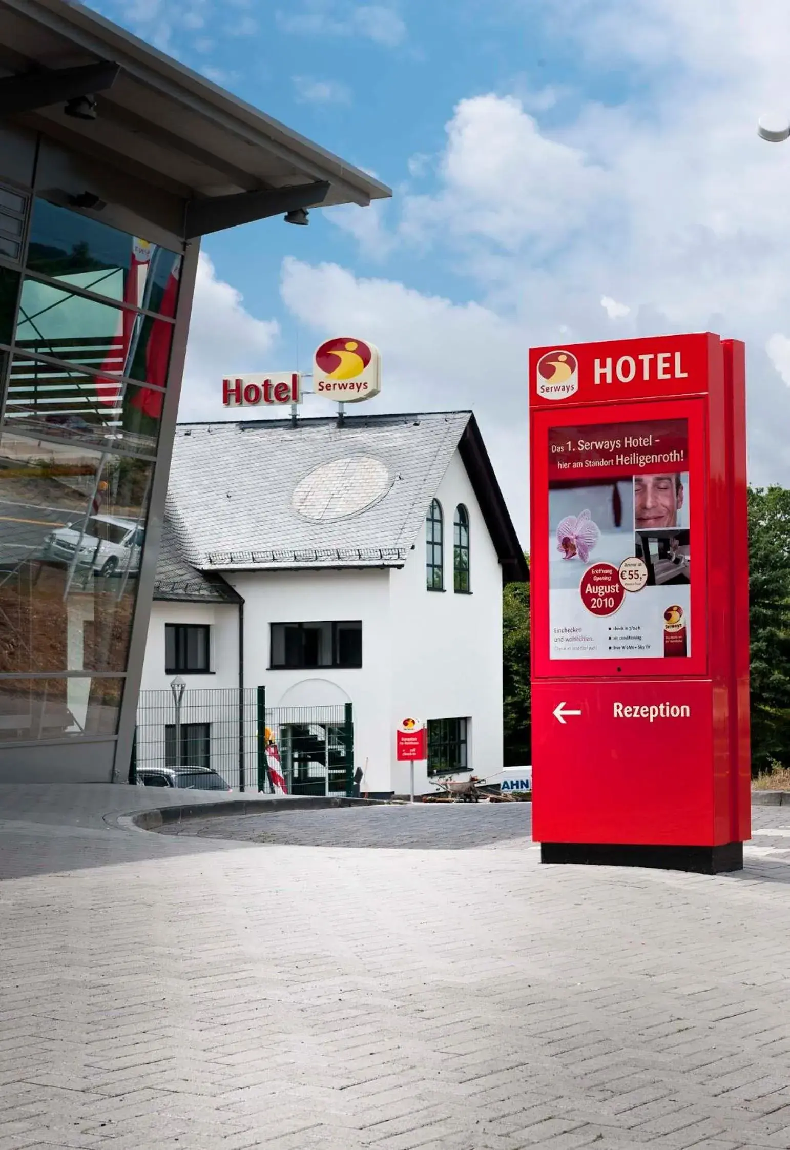 Property building in Serways Hotel Heiligenroth Property building in Serways Hotel Heiligenroth