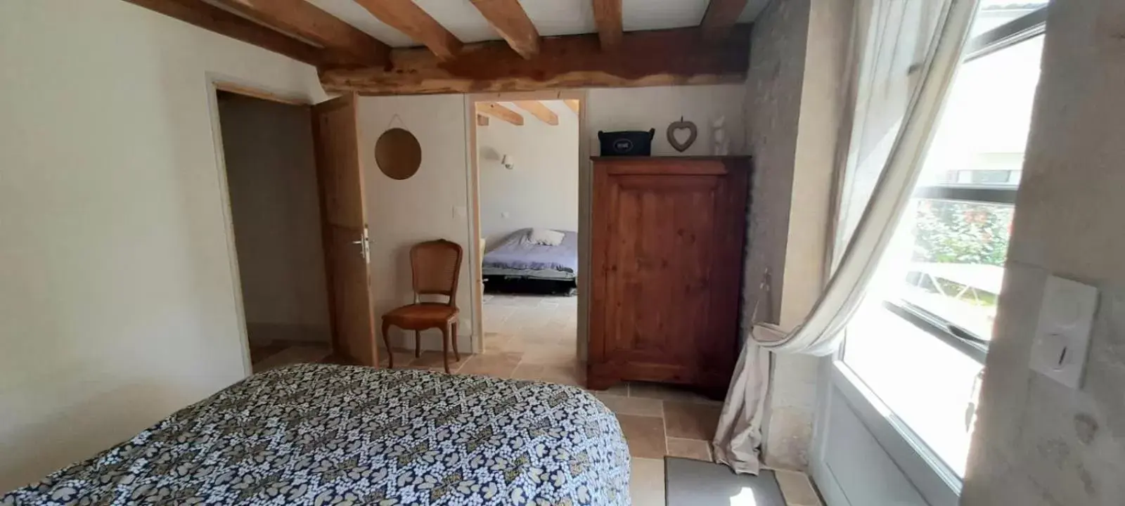 Bed in Suite de charme dans une maison charentaise