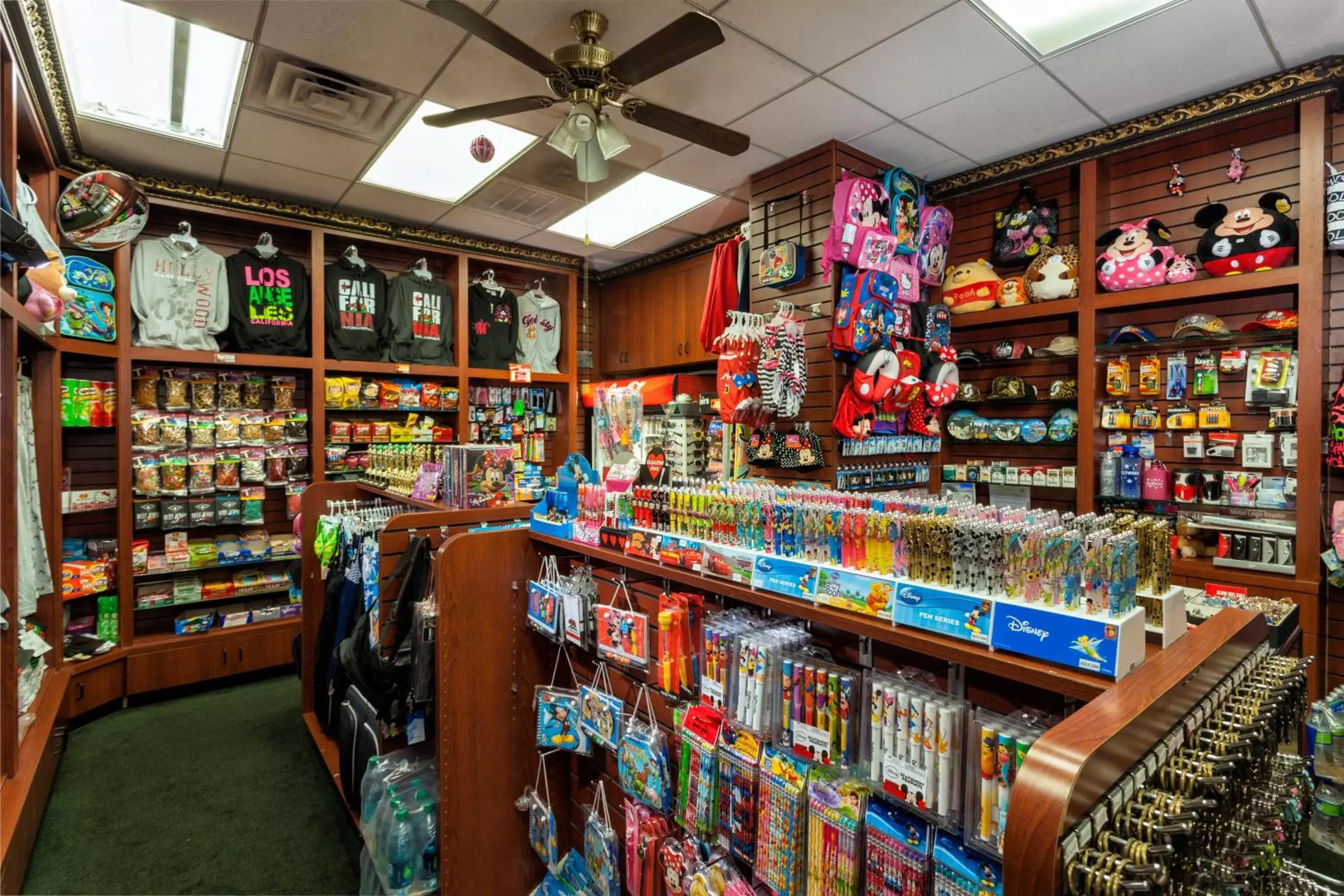 On-site shops in Desert Palms Hotel & Suites Anaheim Resort On-site shops in Desert Palms Hotel & Suites Anaheim Resort