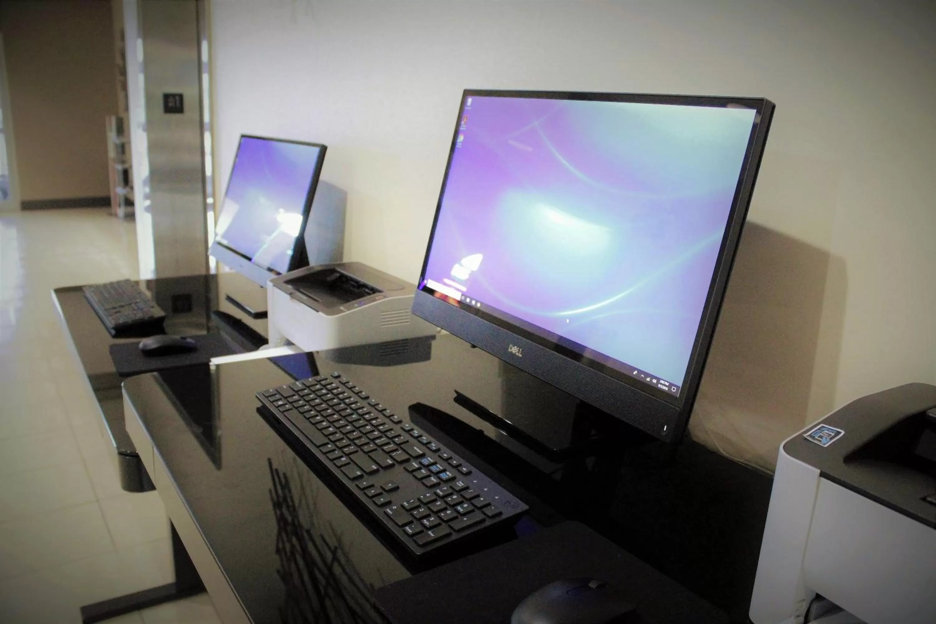 Hawthorn Extended Stay by Wyndham Bloomington