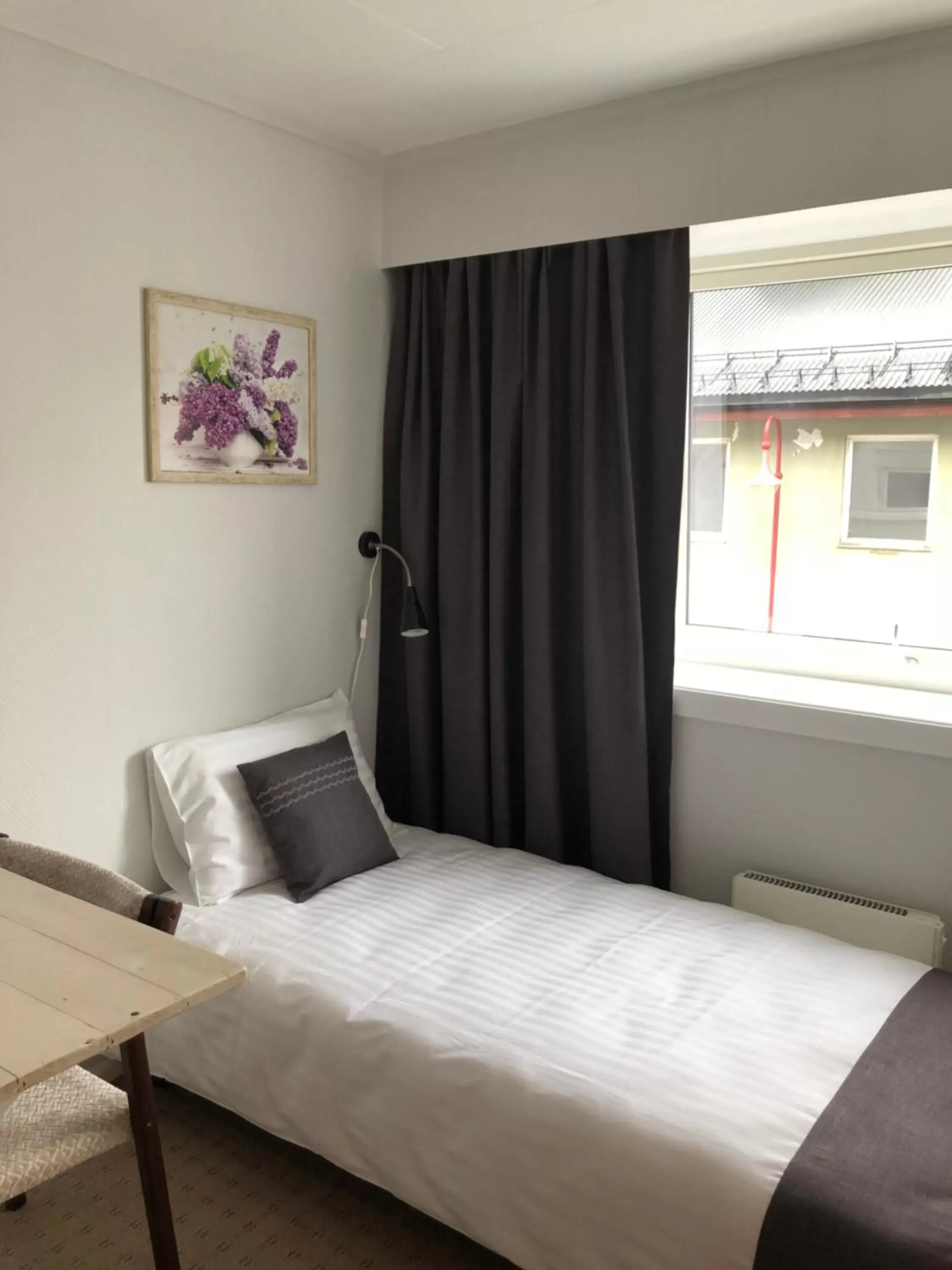 Standard Single Room in Arctic Hotel Nordkapp Standard Single Room in Arctic Hotel Nordkapp