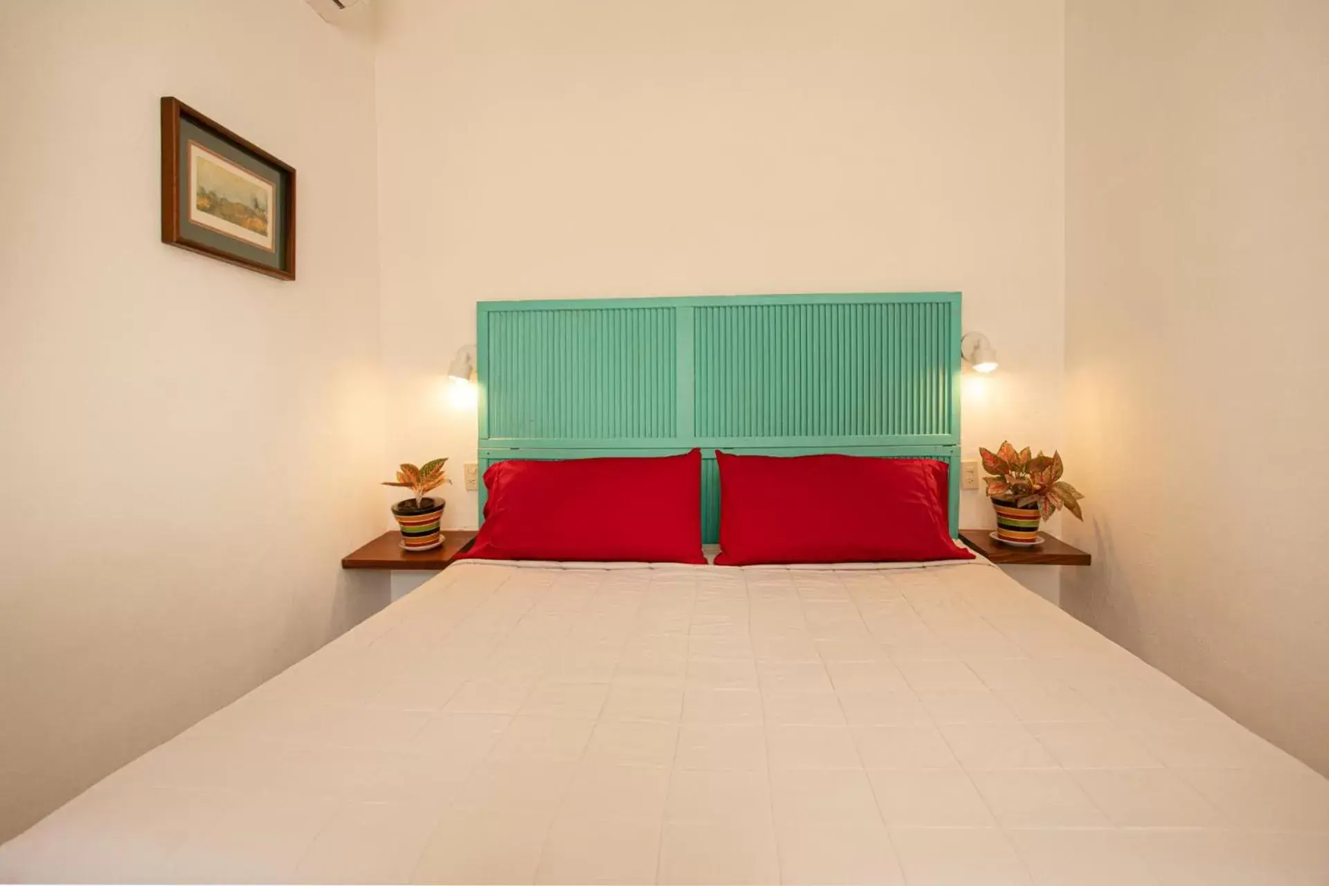 Bedroom, Bed in Casitas Miramar Puerto Vallarta Malecón