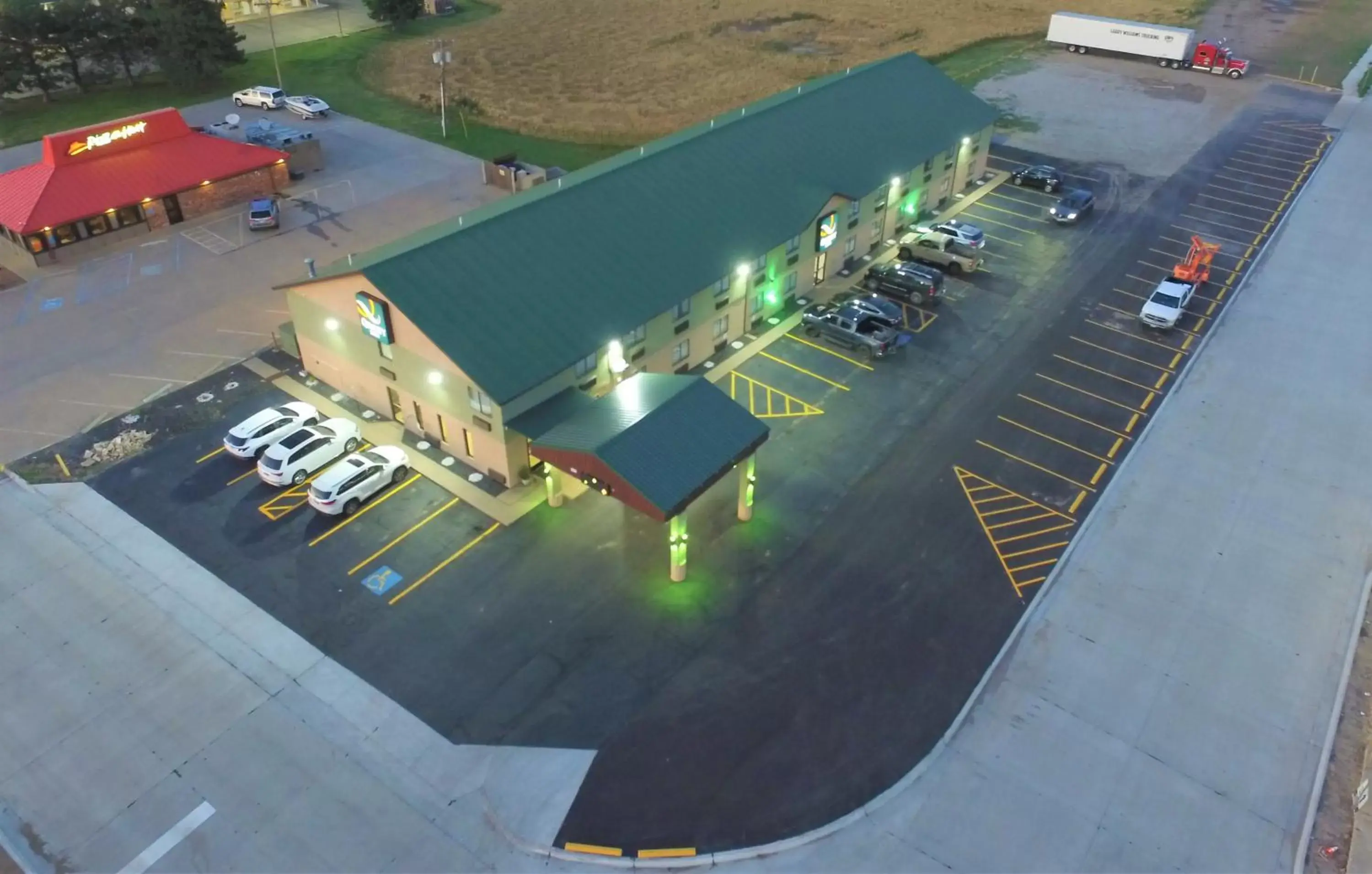 Property building, Bird's-eye View in Quality Inn