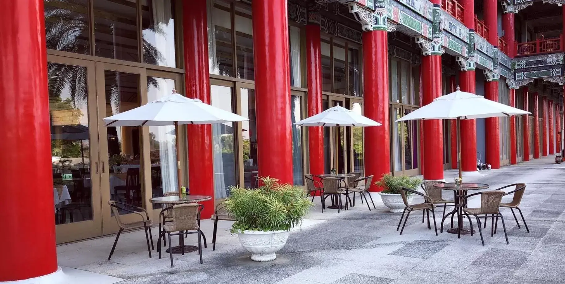 Dining area, Patio/Outdoor Area in The Grand Hotel Kaohsiung