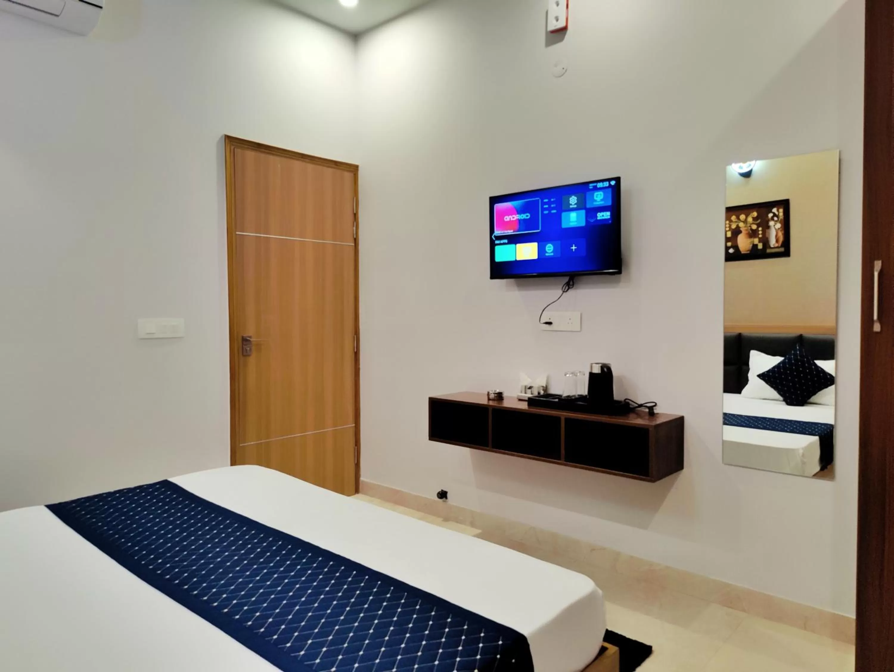 TV and multimedia, Bed in Hotel Park Hills