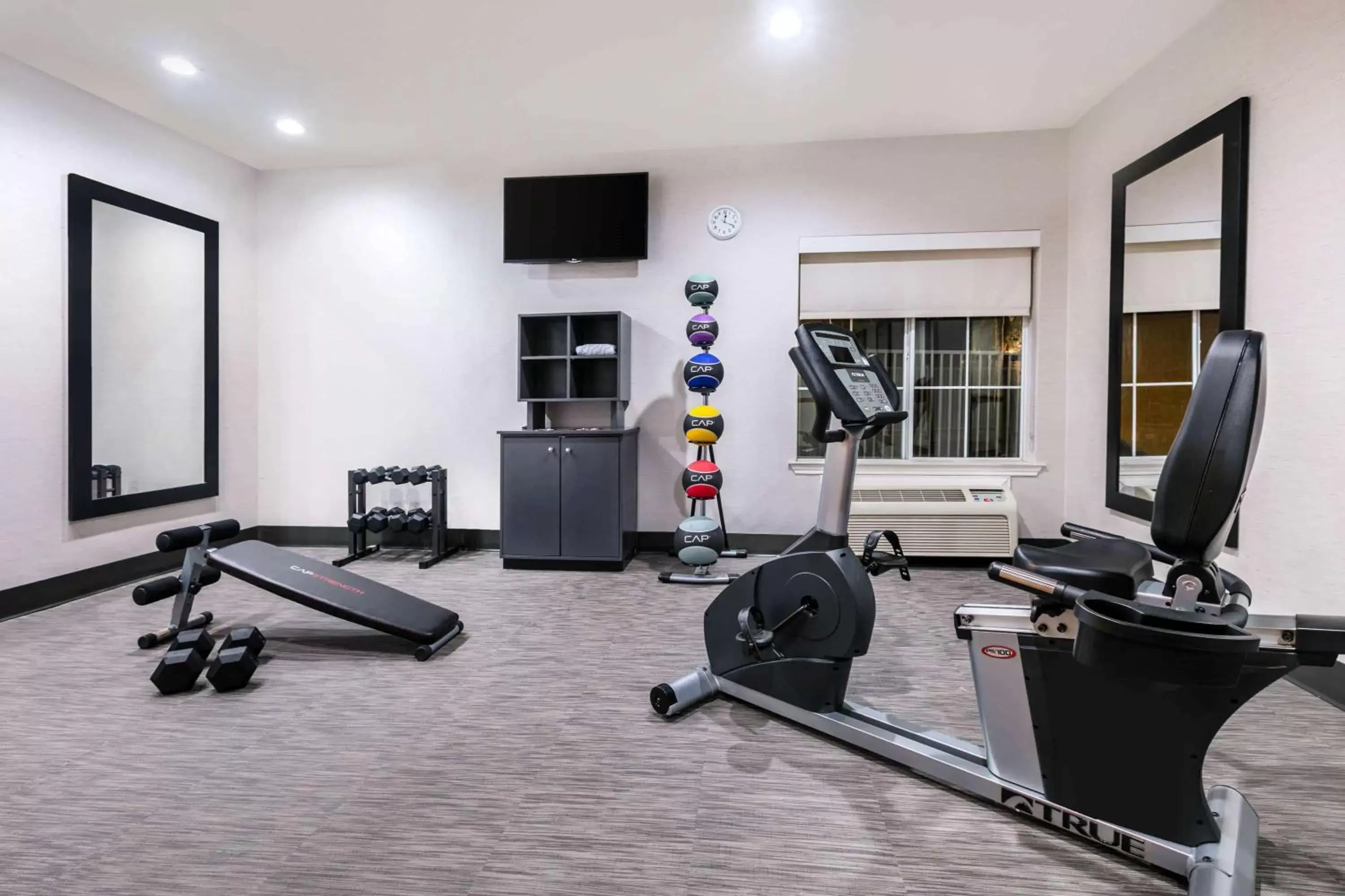 Fitness centre/facilities, Fitness Center/Facilities in La Quinta by Wyndham Fredericksburg