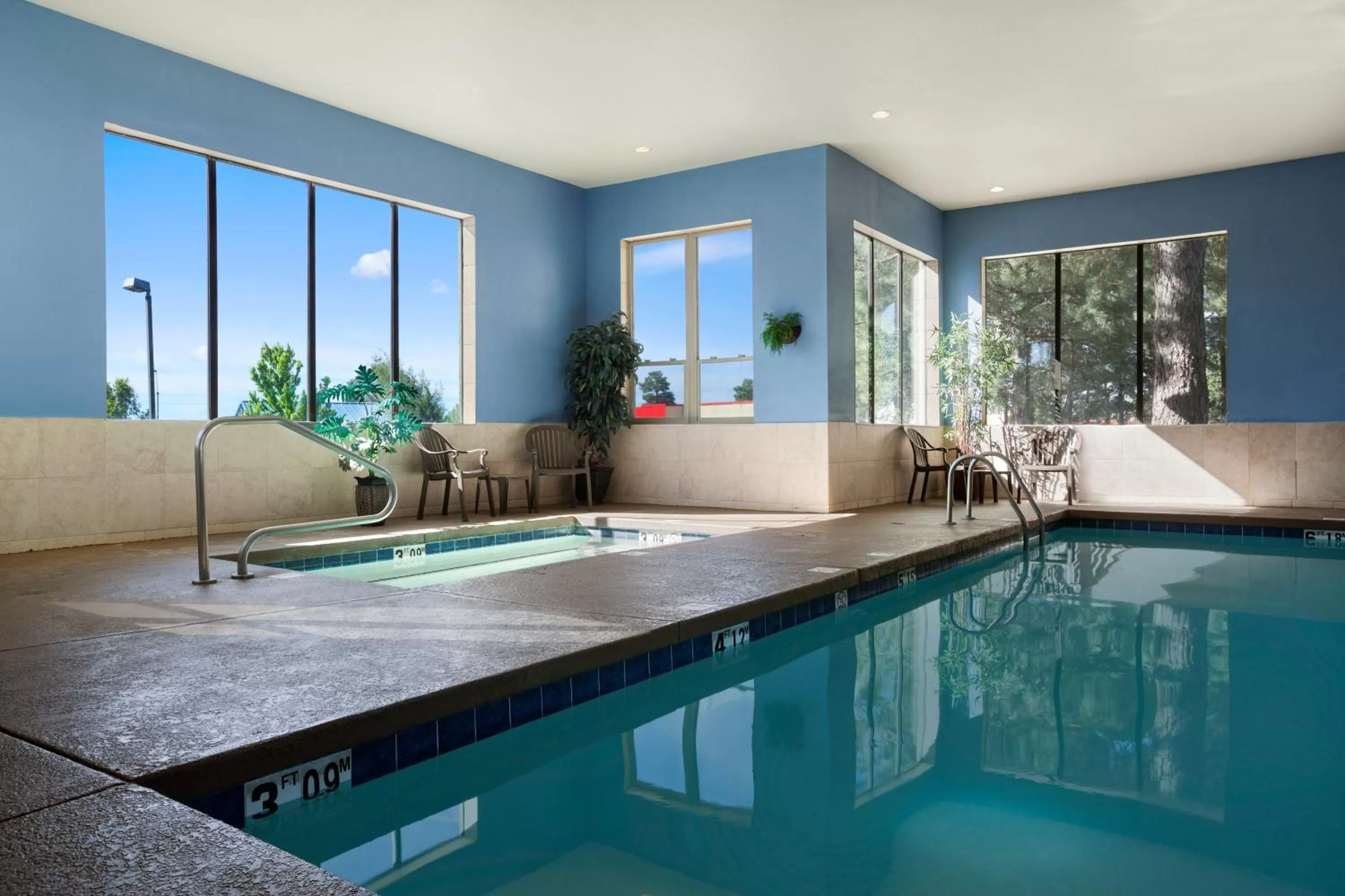 Swimming pool in Days Inn & Suites by Wyndham East Flagstaff