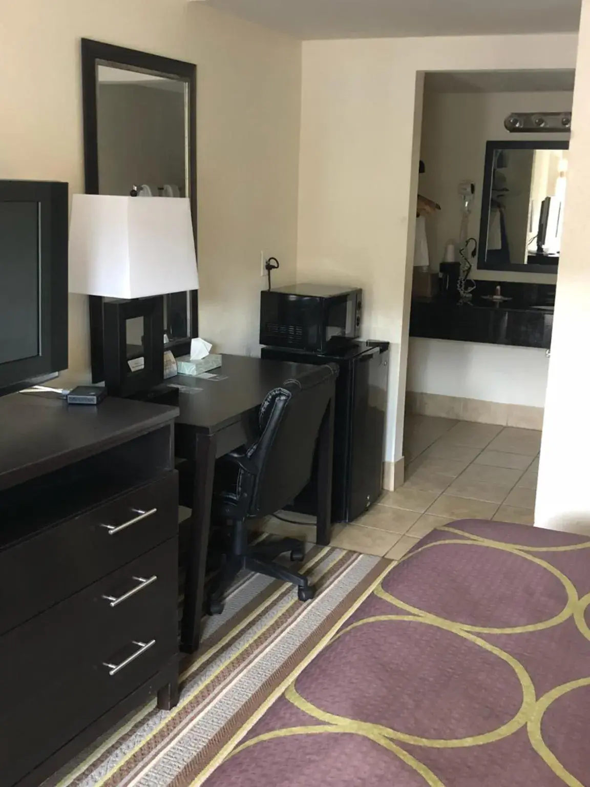 Bedroom, TV/Entertainment Center in Super 8 by Wyndham Augusta