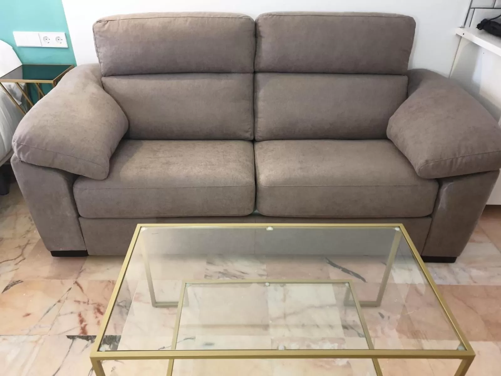 Seating area in Hotel y Apartamentos Doña Lola