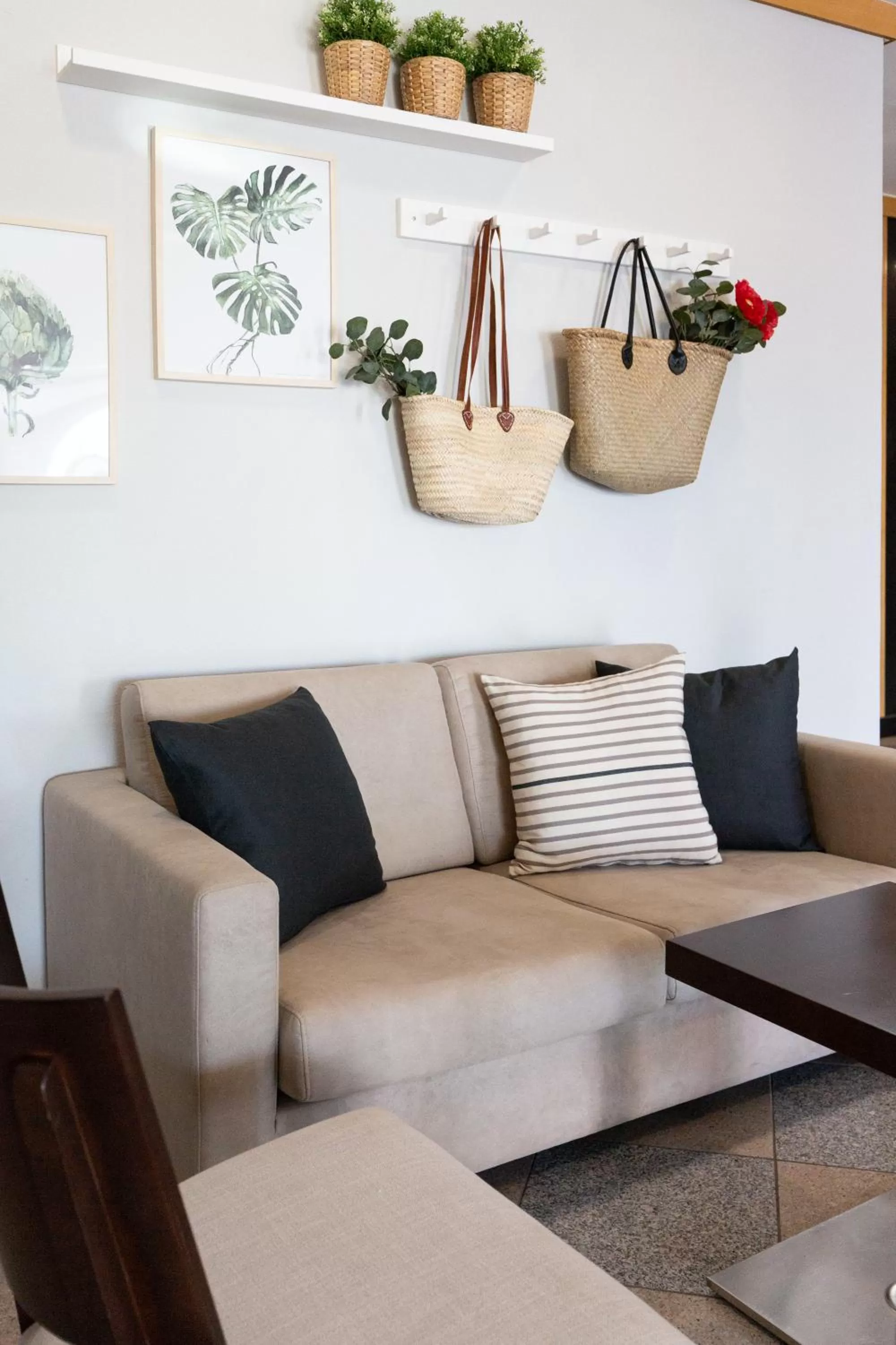 Decorative detail in The Navigator - Solaqua