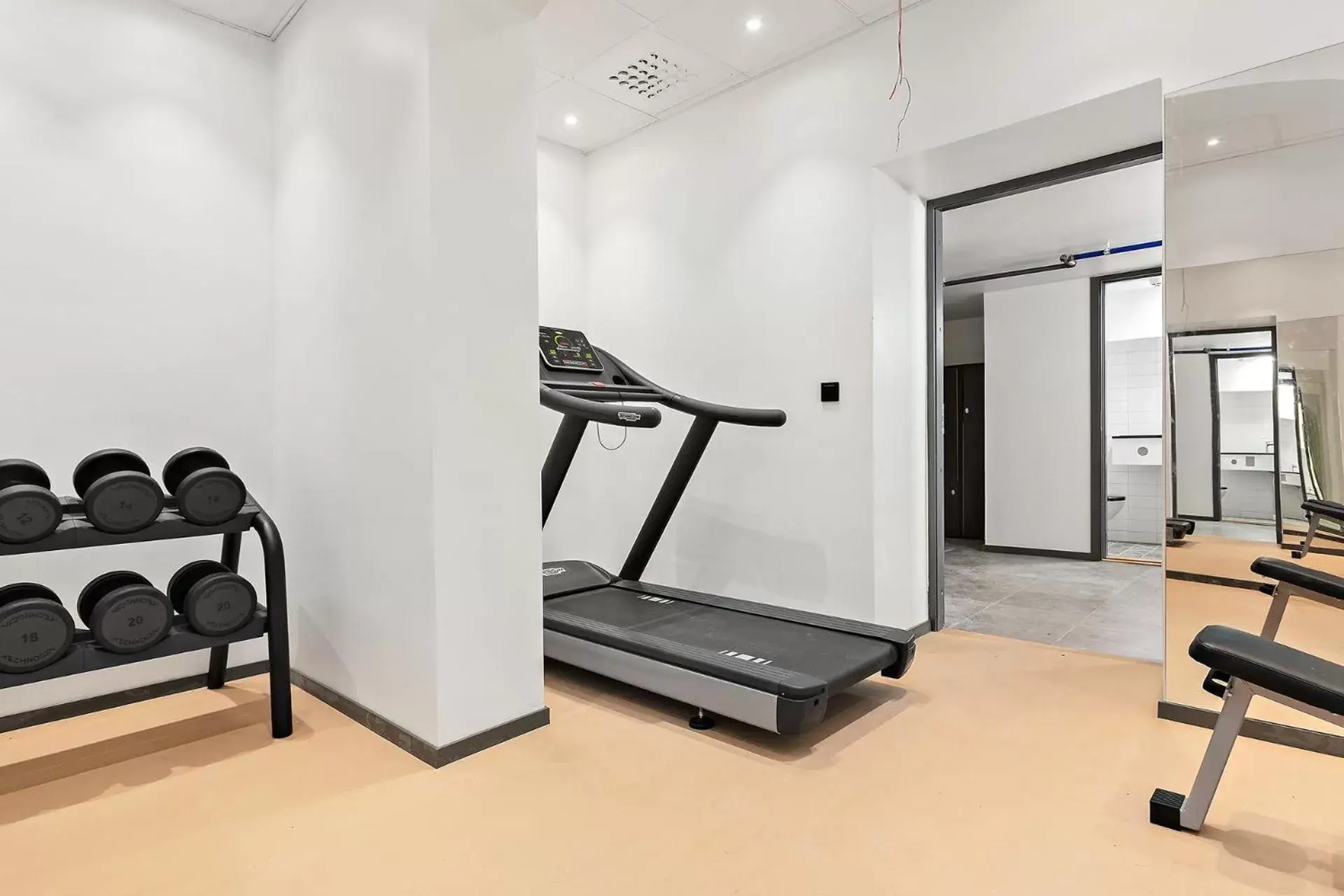 Fitness centre/facilities, Fitness Center/Facilities in Best Western Hotel at 108