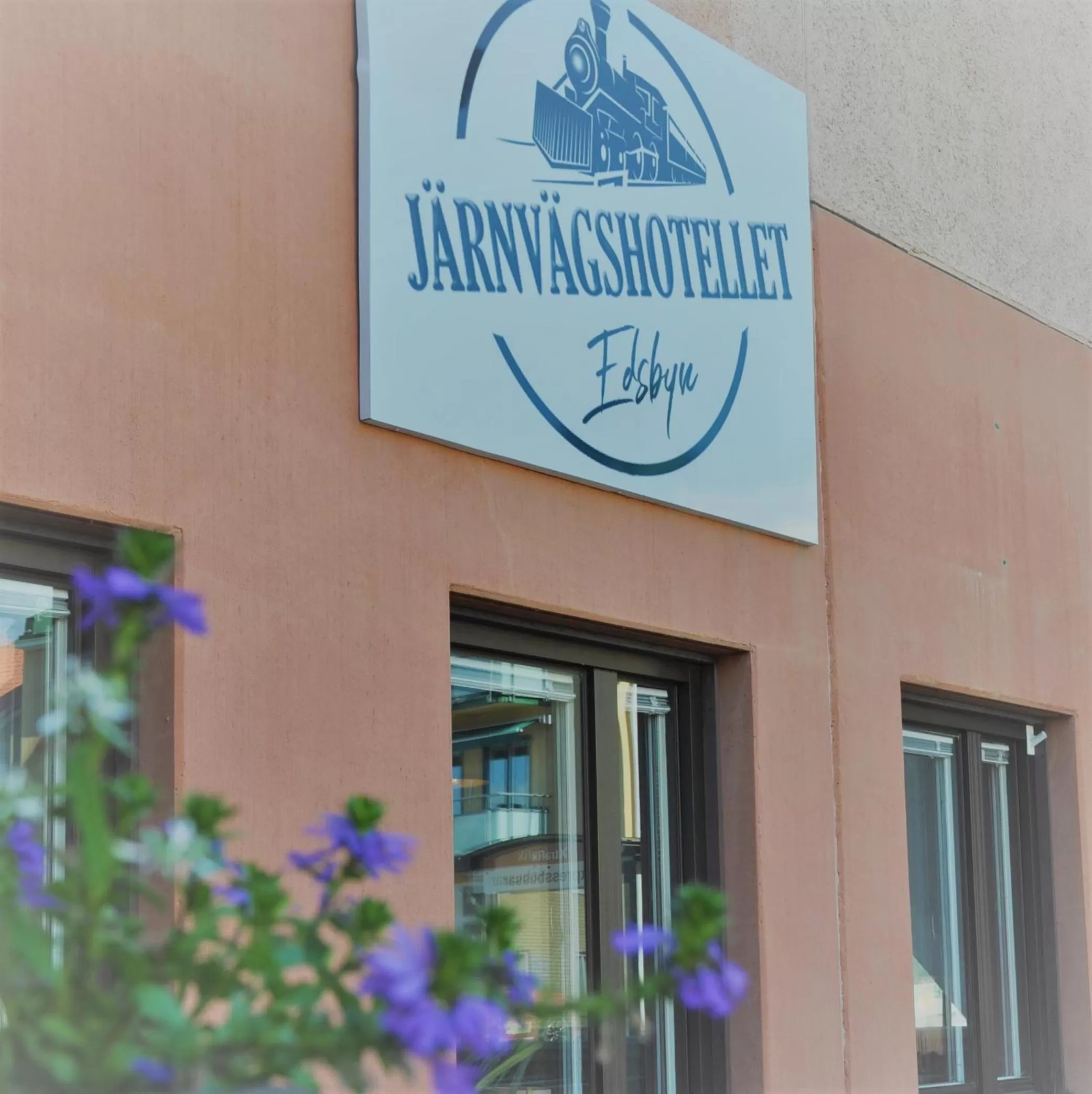 Property building in Järnvägshotellet Edsbyn