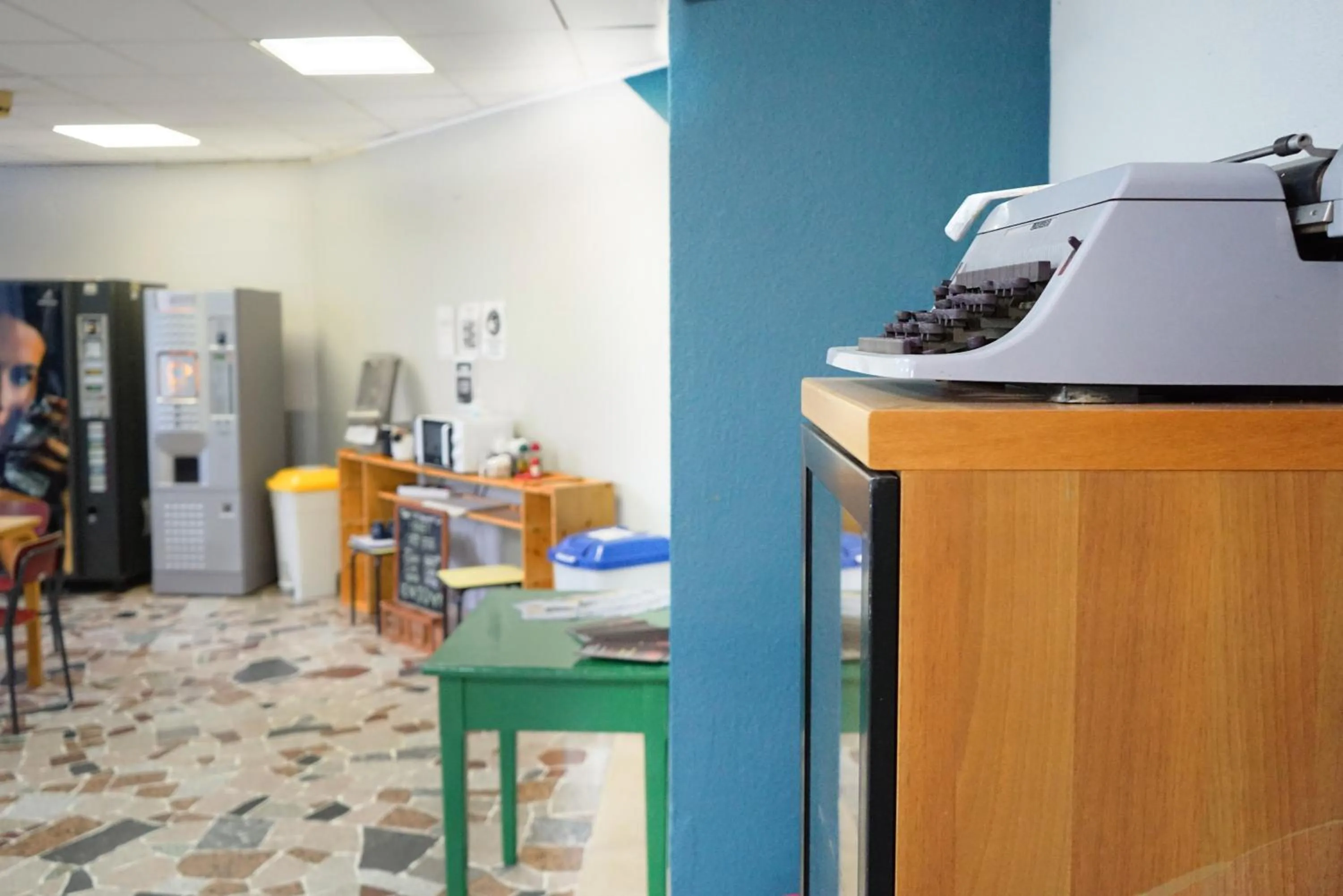 Living room in Hi! Ostello Milano