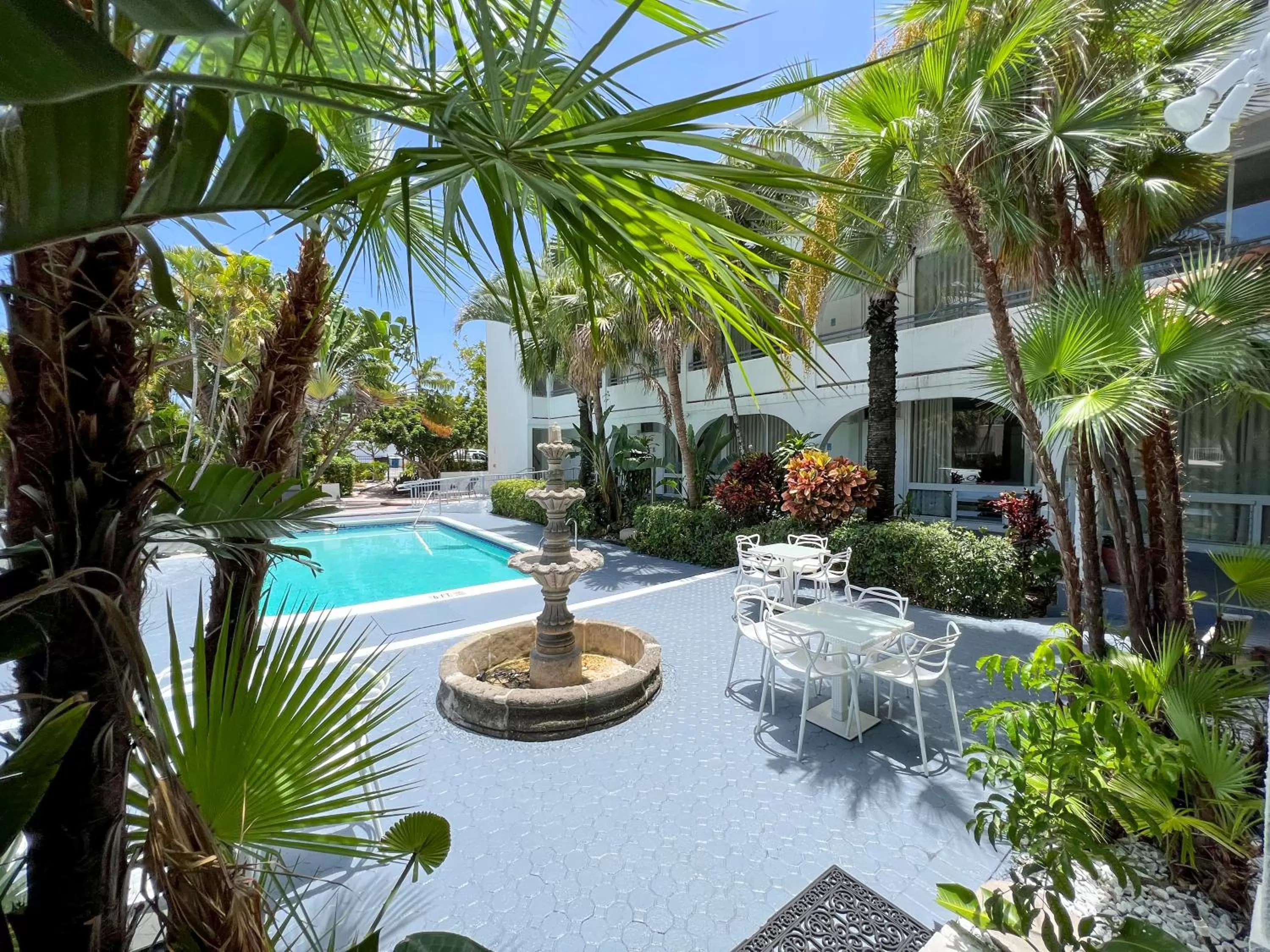 Property building in Tropi Rock