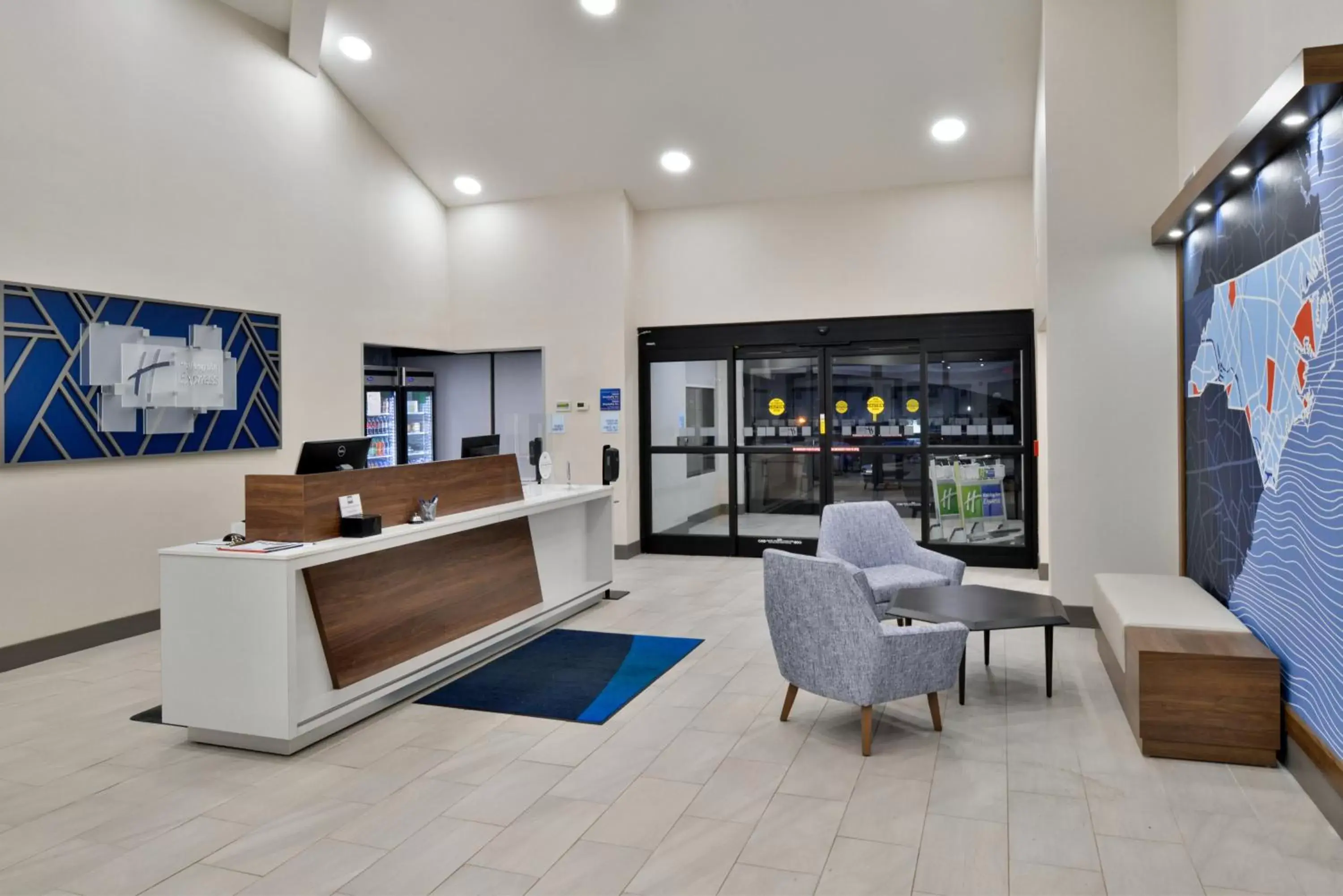 Property building in Holiday Inn Express Winston-Salem Medical Ctr Area Property building in Holiday Inn Express Winston-Salem Medical Ctr Area