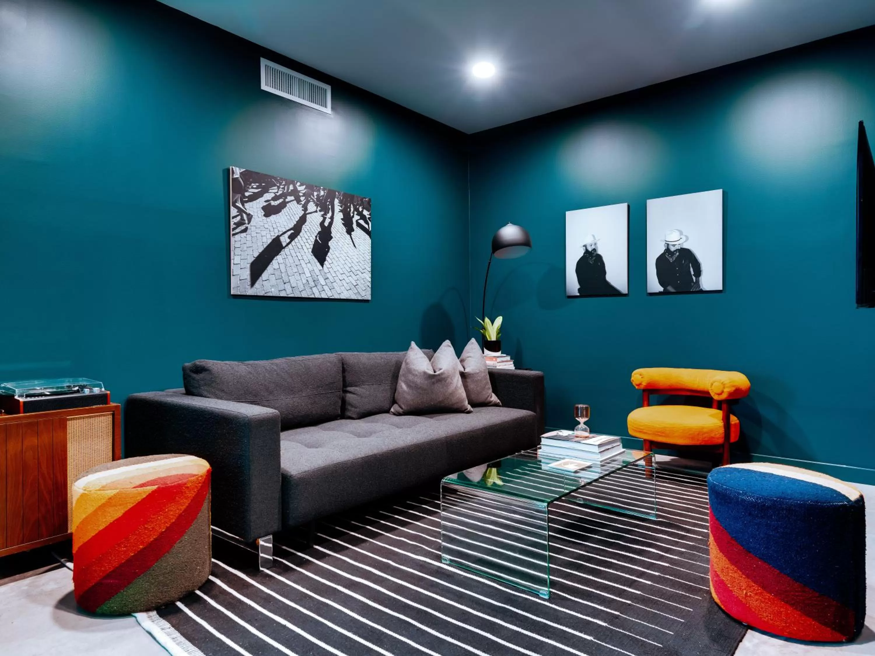 Seating area in Hotel Dryce