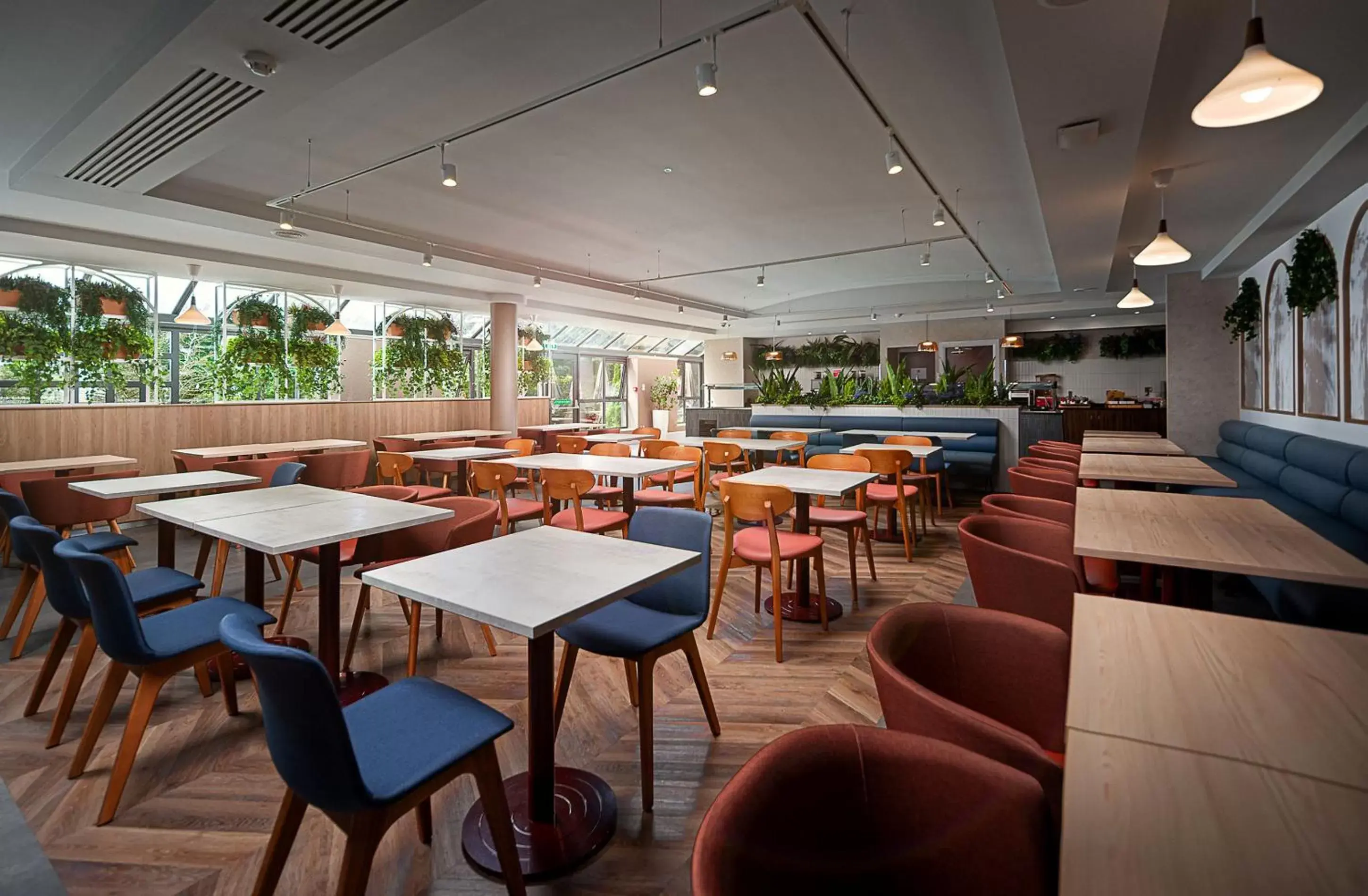 Restaurant/Places to Eat in Leonardo Hotel Galway - Formerly Jurys Inn