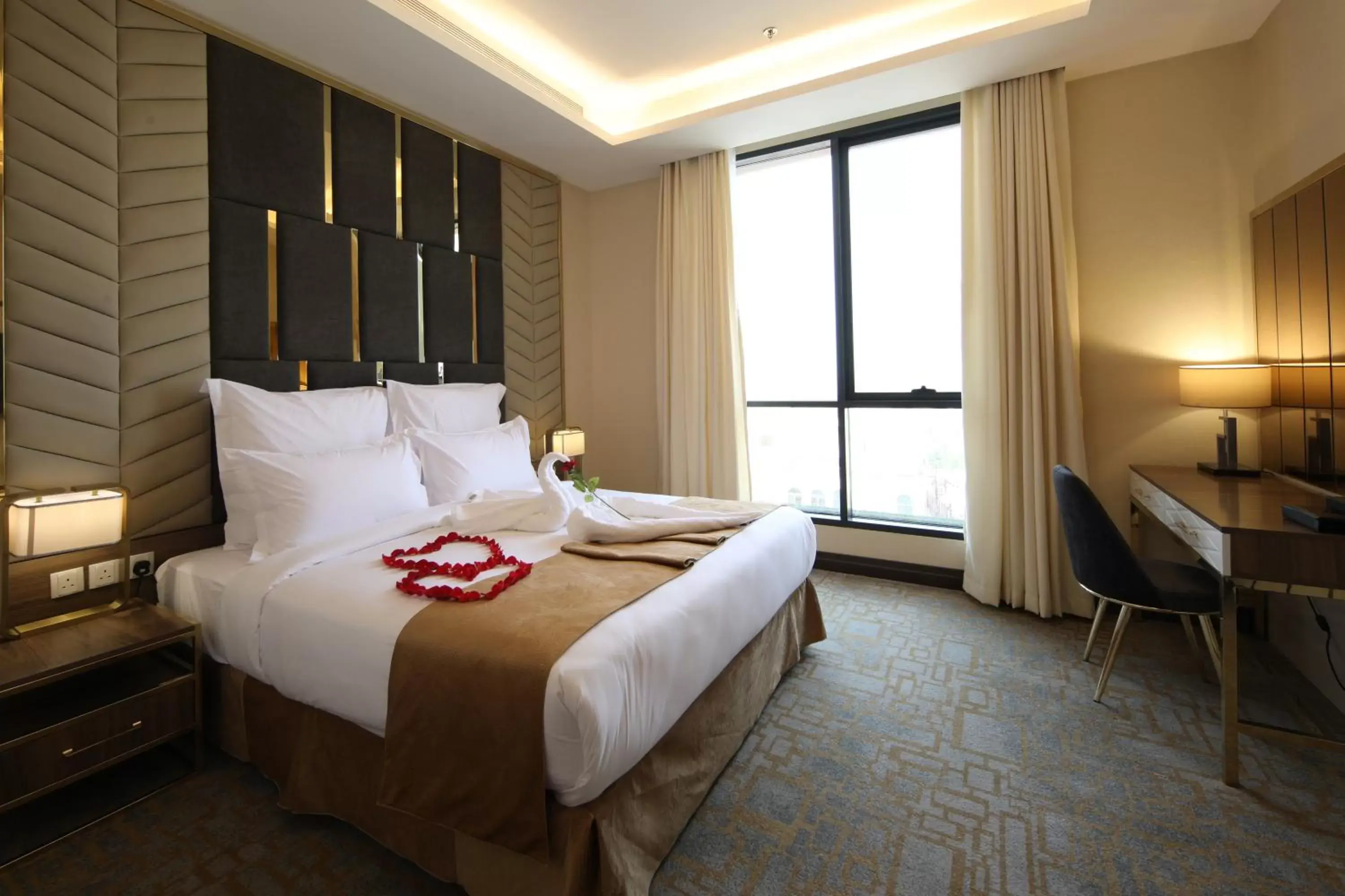 Executive Suite in Gladiolus Hotel Executive Suite in Gladiolus Hotel