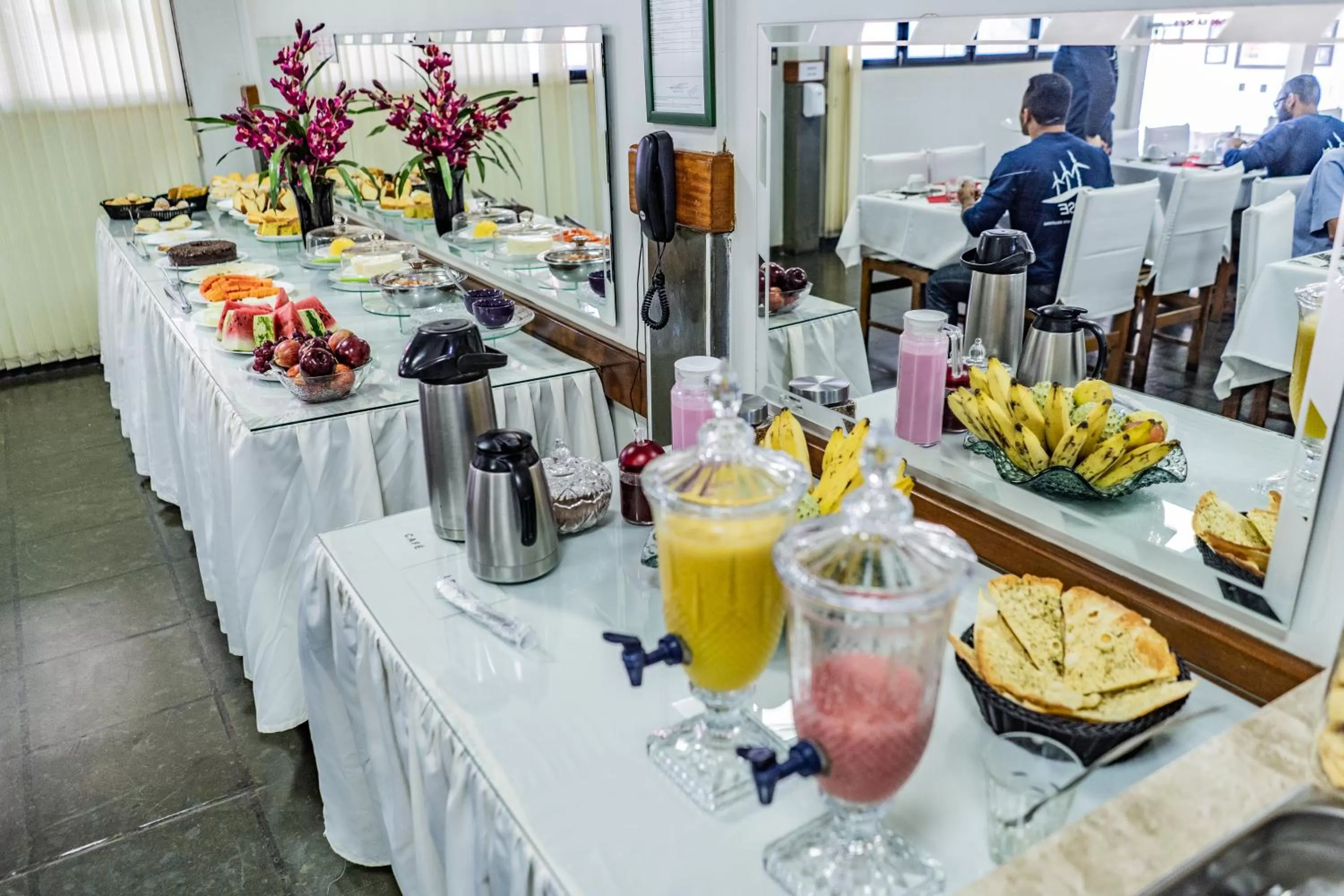 Food and drinks in Pousada Paraiso