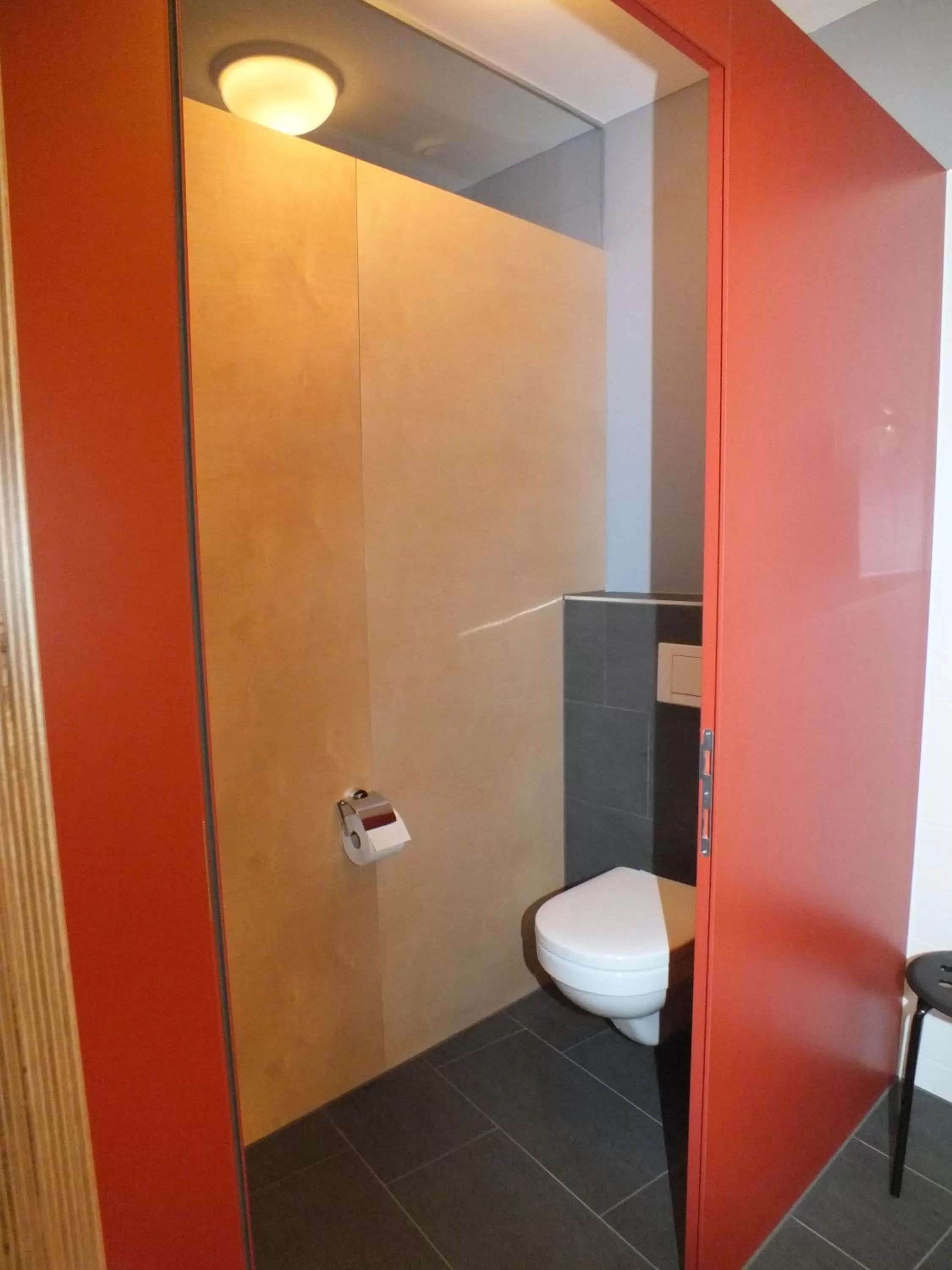 Toilet in Businesshotel Valerian