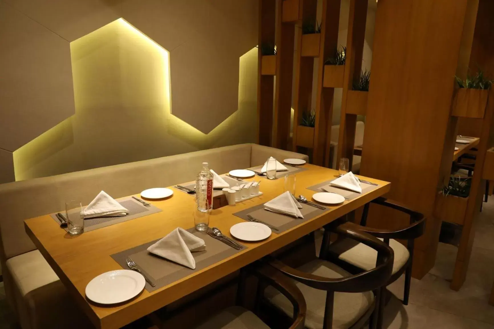 Restaurant/Places to Eat in The Fern Residency, Morbi