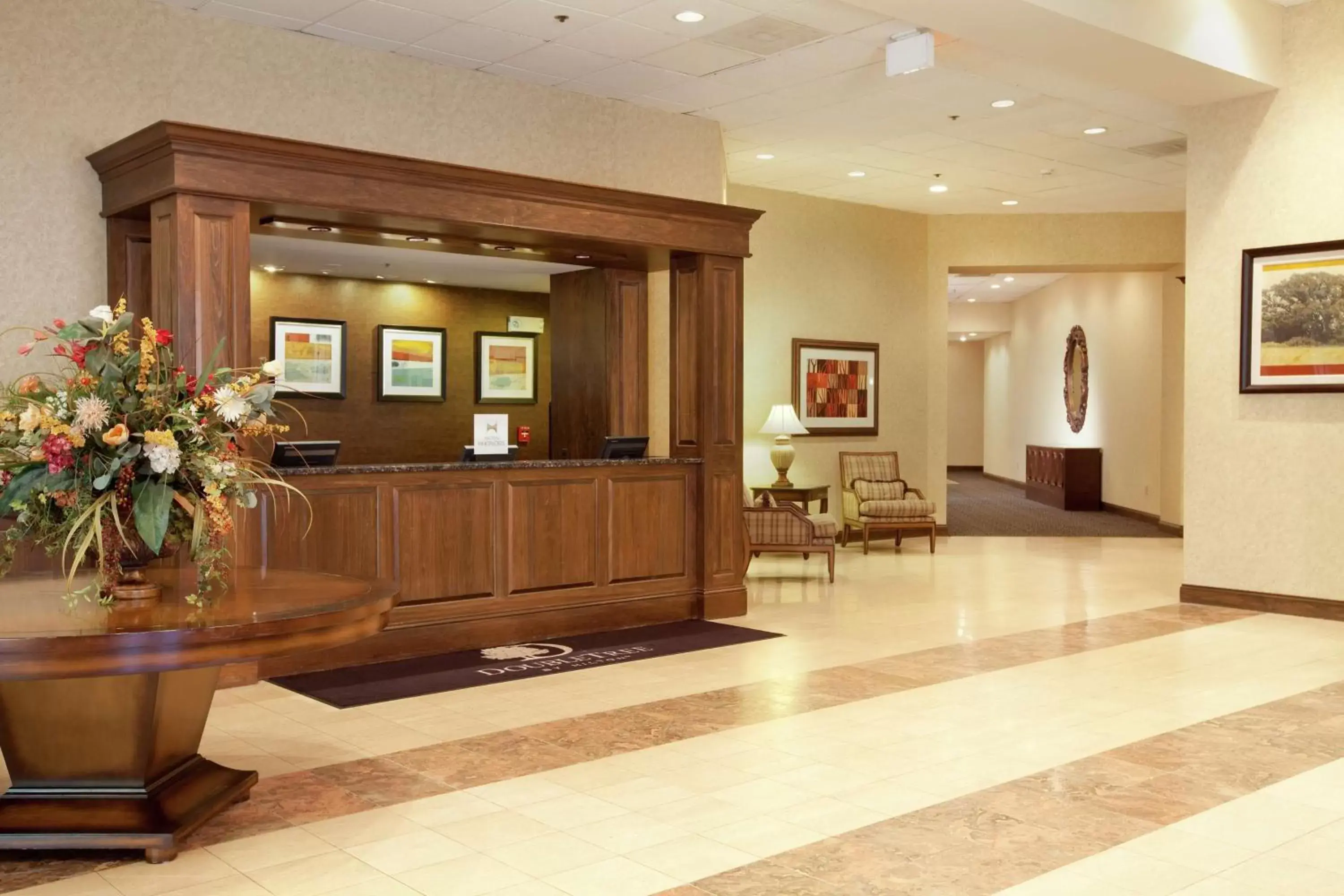 Lobby or reception, Lobby/Reception in DoubleTree by Hilton Boston-Milford