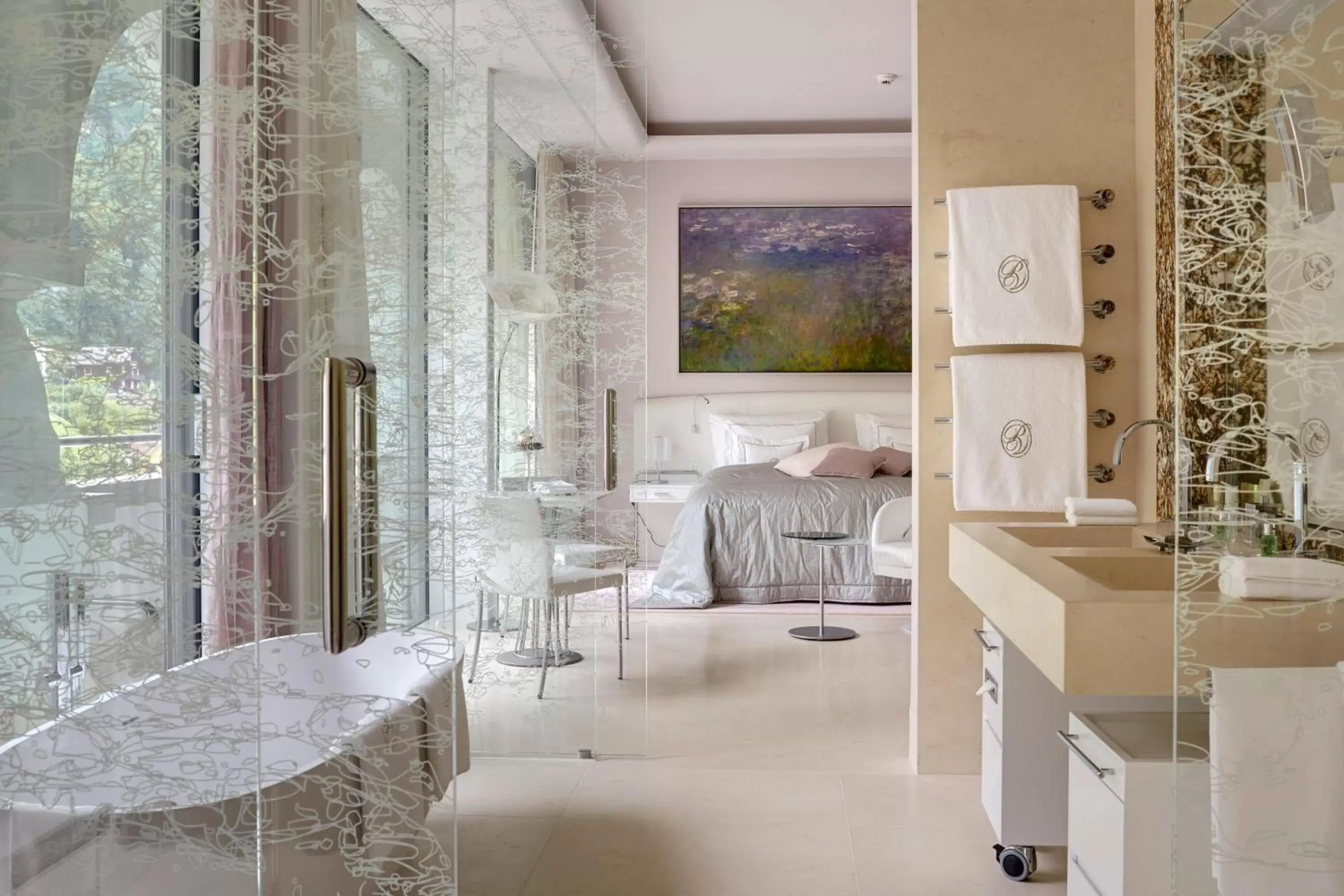 Photo of the whole room in Park Hotel Vitznau Photo of the whole room in Park Hotel Vitznau