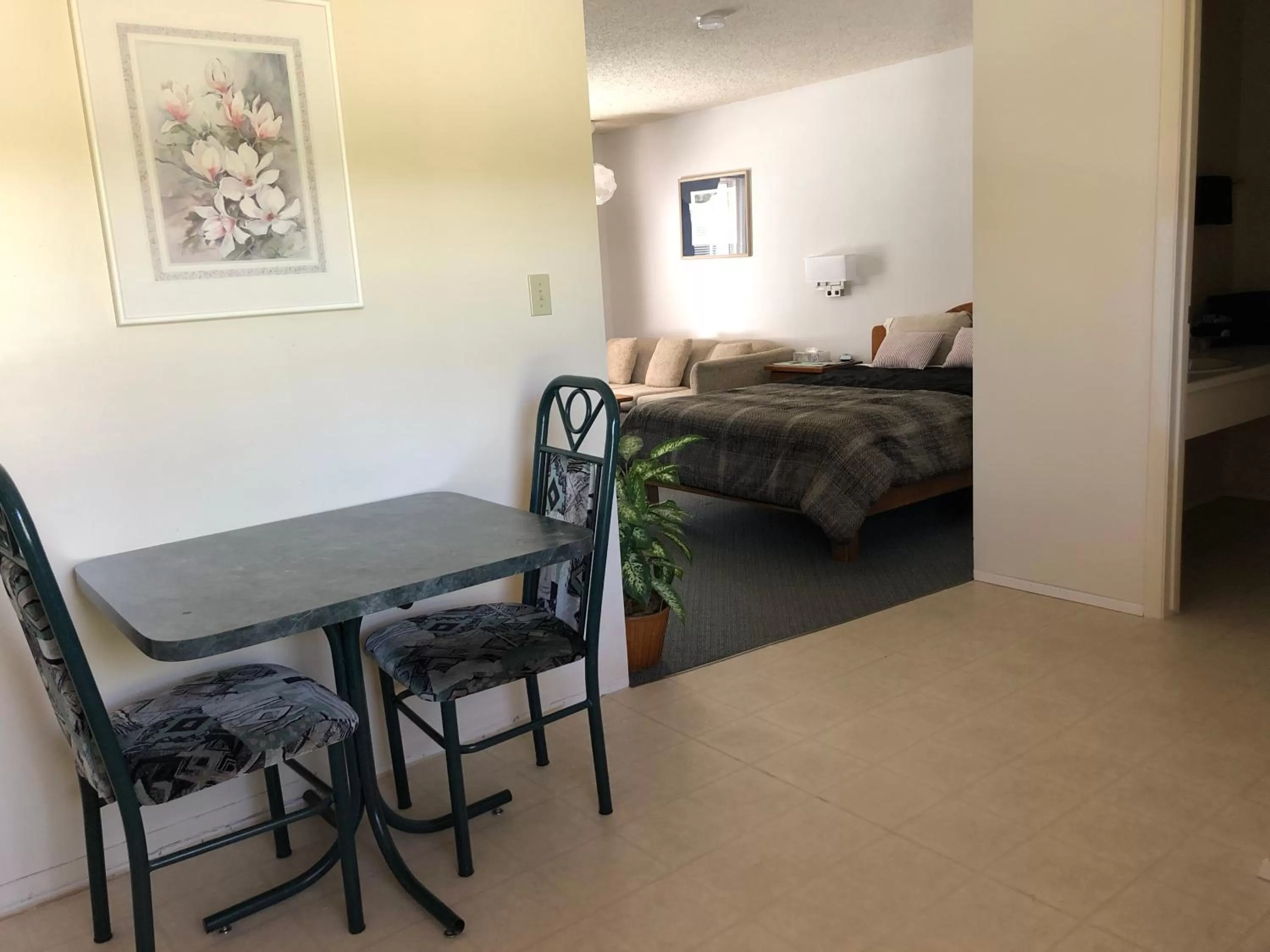 Bed in Chase Country Inn