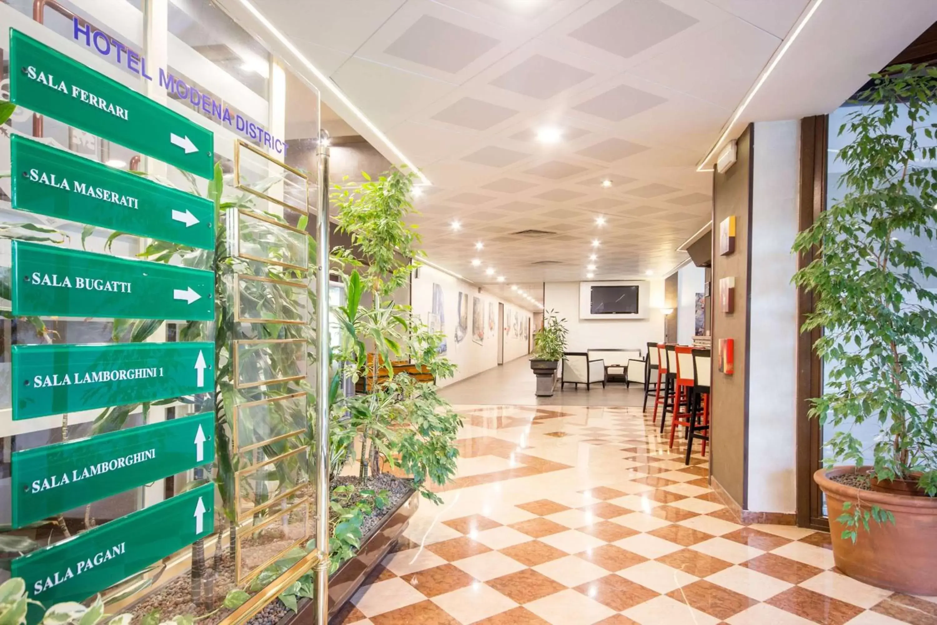 Lobby or reception in Best Western Modena District