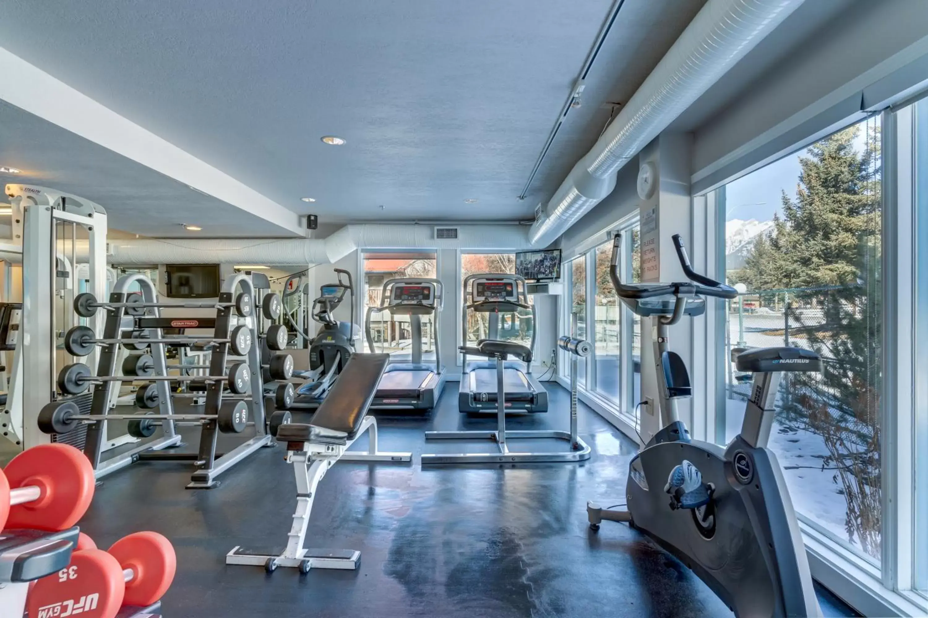 Fitness centre/facilities, Fitness Center/Facilities in Chateau Canmore