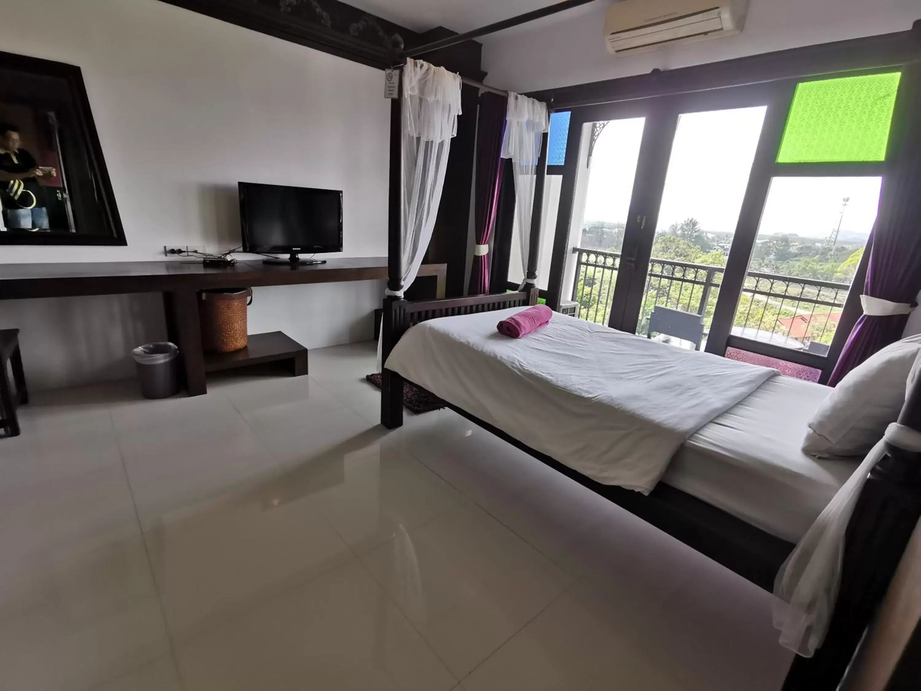 Bedroom in Dee Andaman Hotel