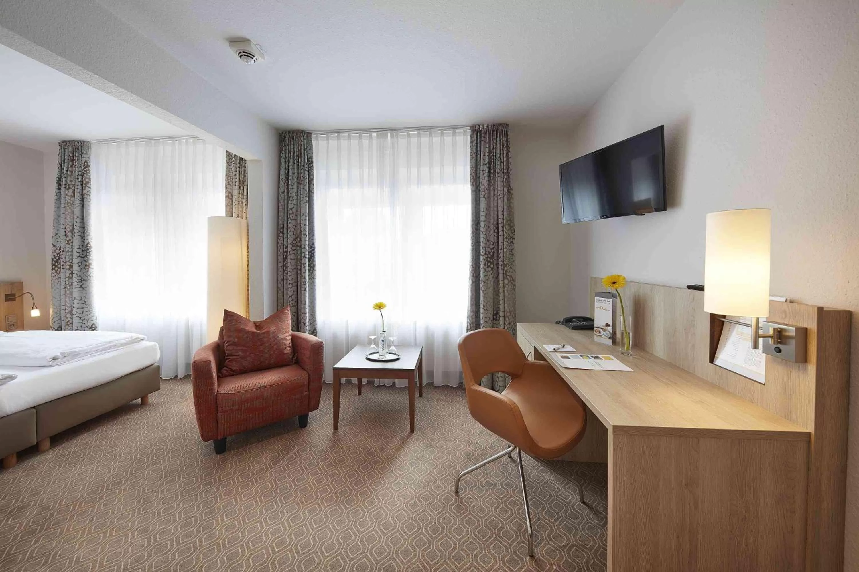 Bedroom, Bed in GHOTEL hotel & living Kiel