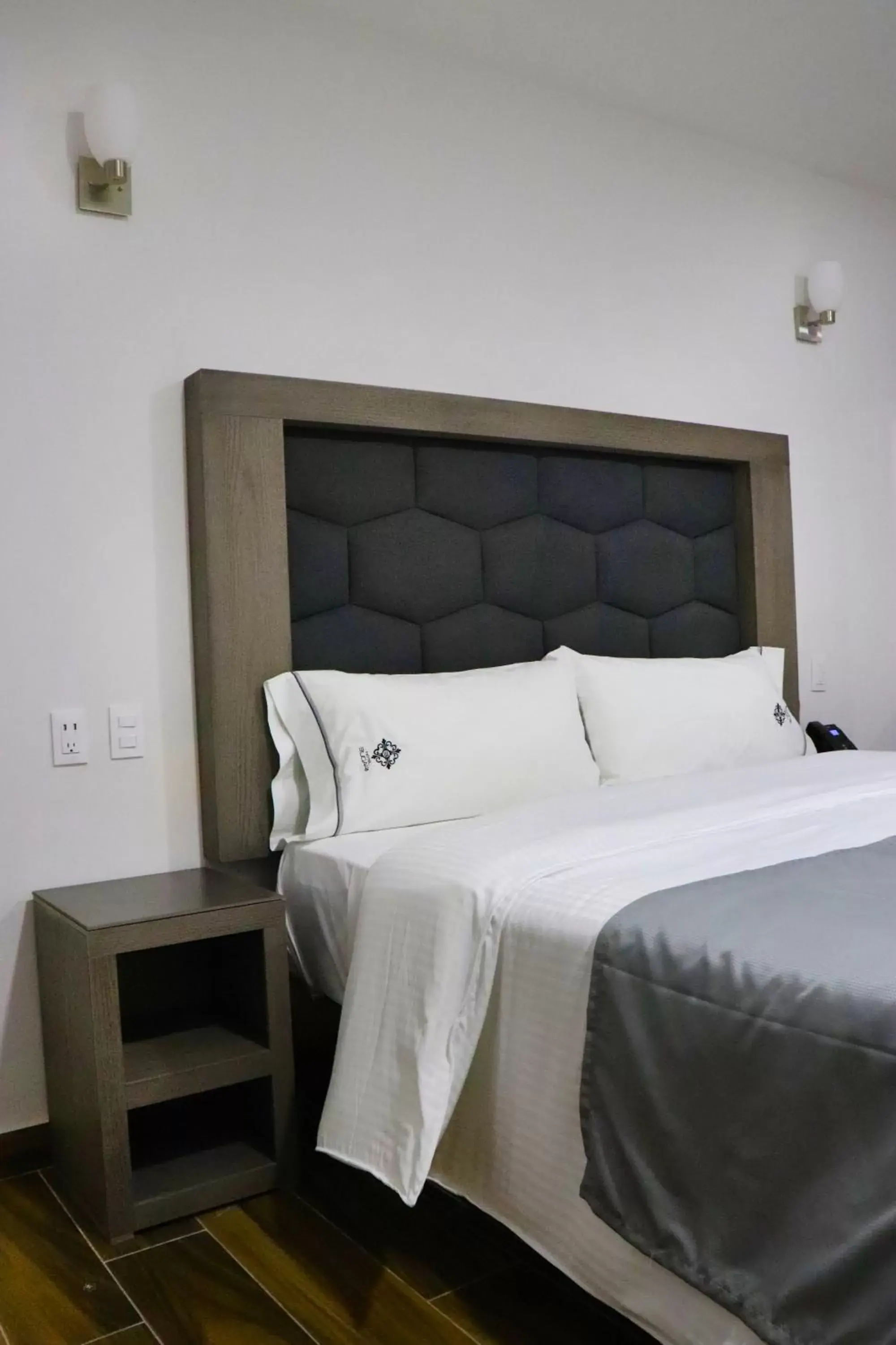 Bed in Hotel Bugari Aeropuerto Guadalajara