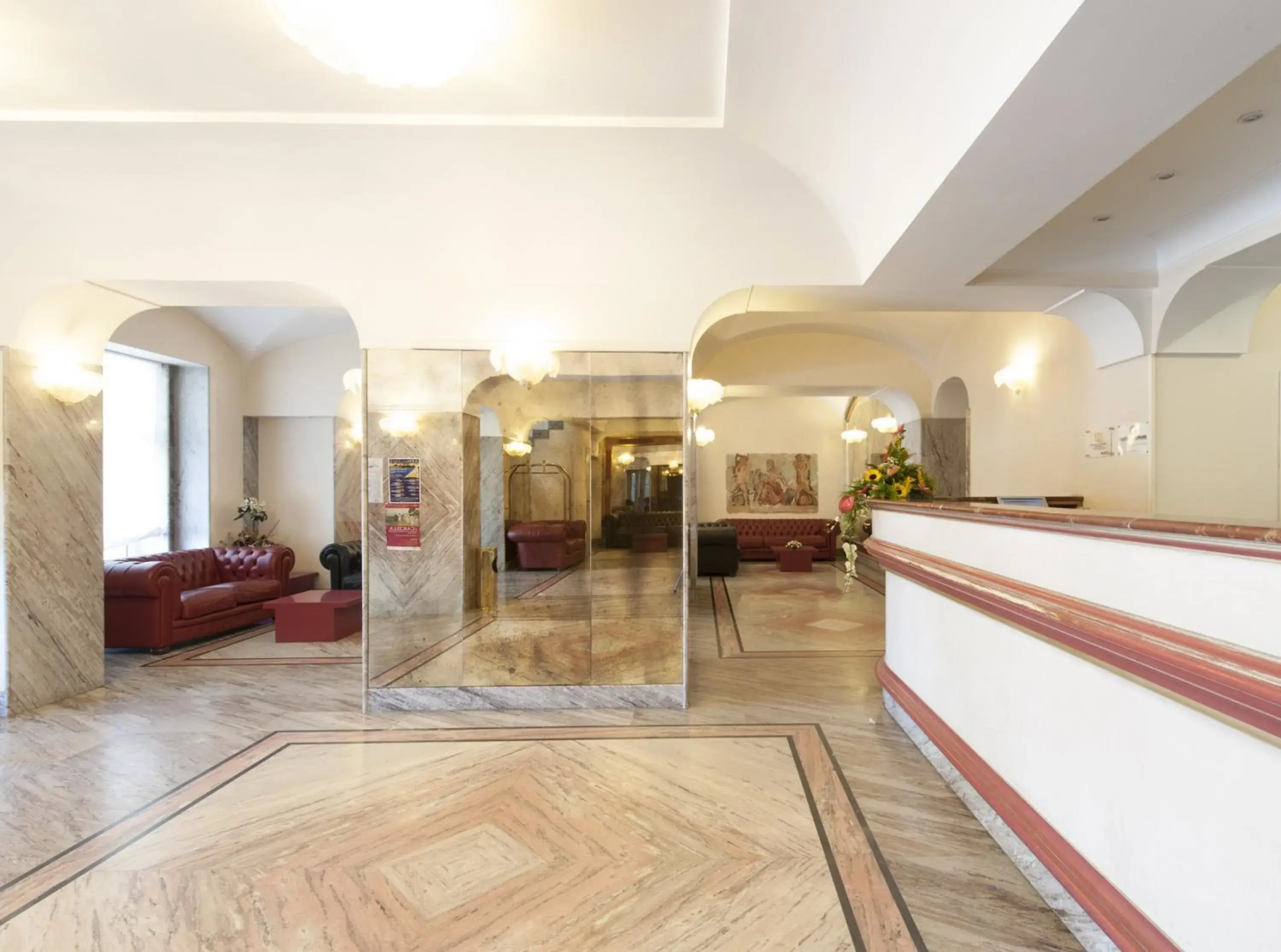 Lobby or reception, Lobby/Reception in Hotel Esplanade