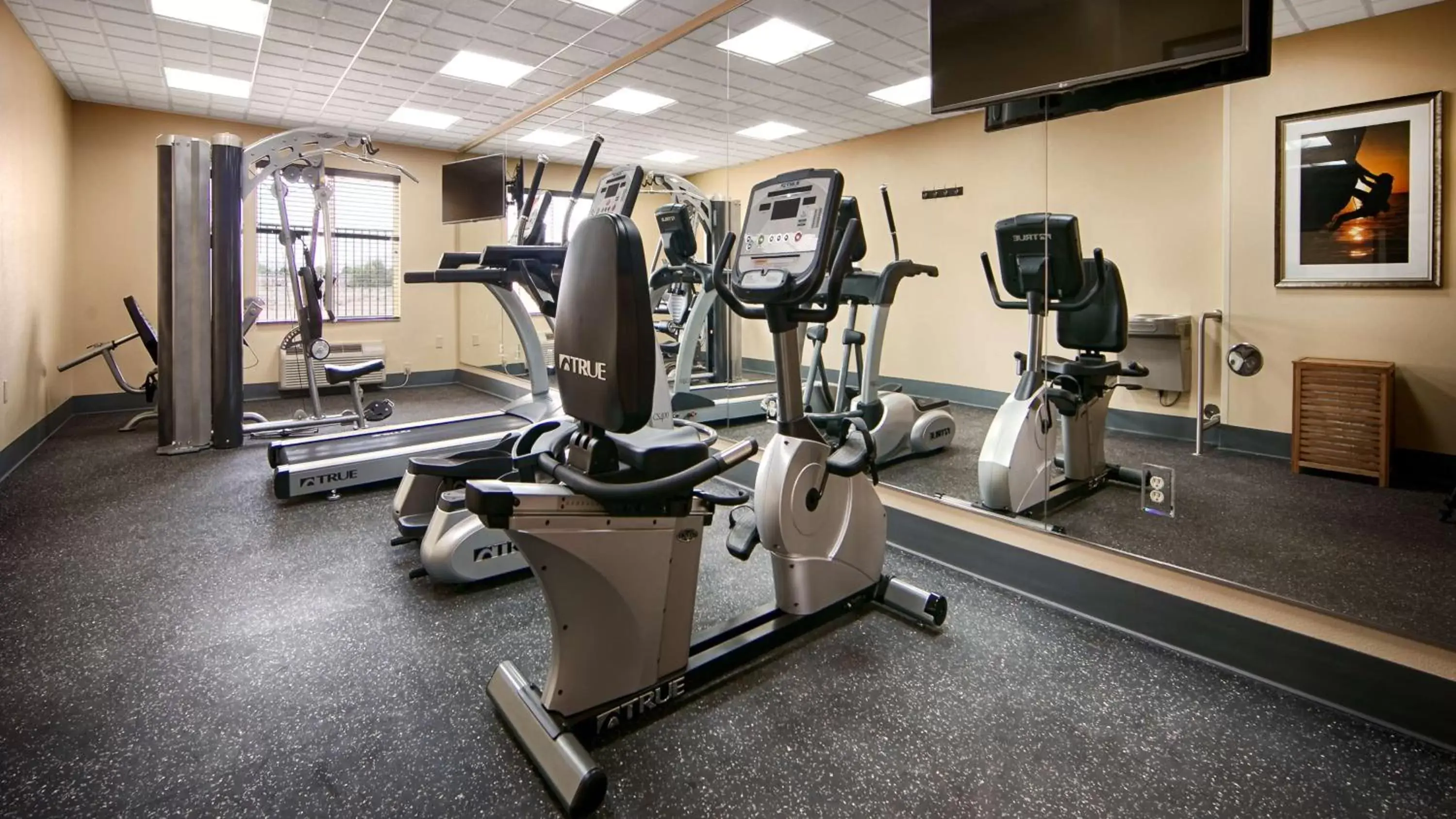 Fitness centre/facilities, Fitness Center/Facilities in Best Western Plus Desert Poppy Inn