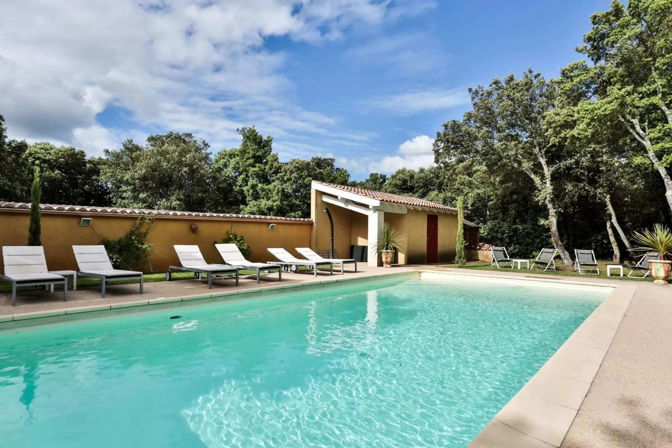 Spring, Swimming Pool in La Bastide De Grignan Hotel & Restaurant