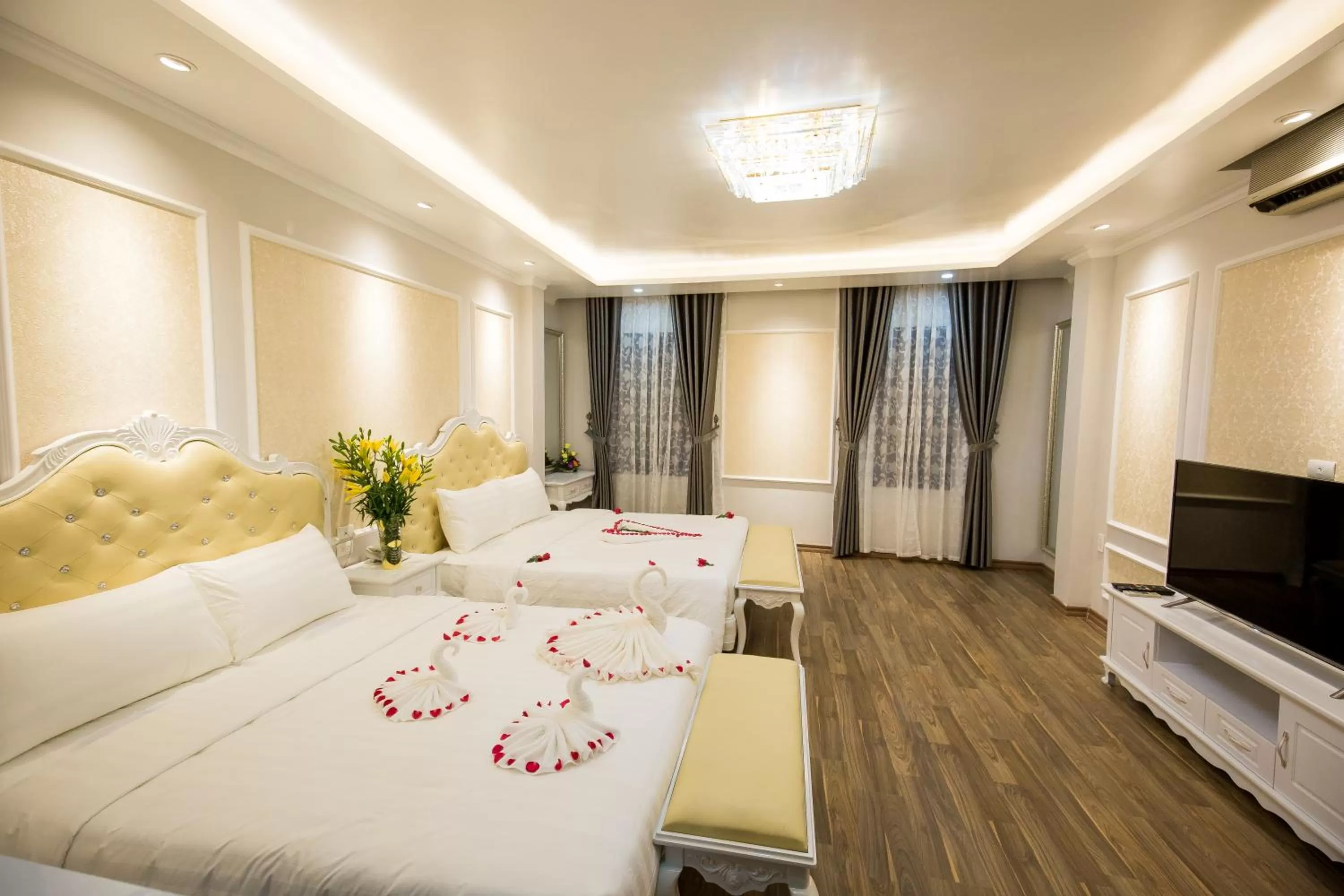 Family Suite in Little Hanoi Deluxe Hotel