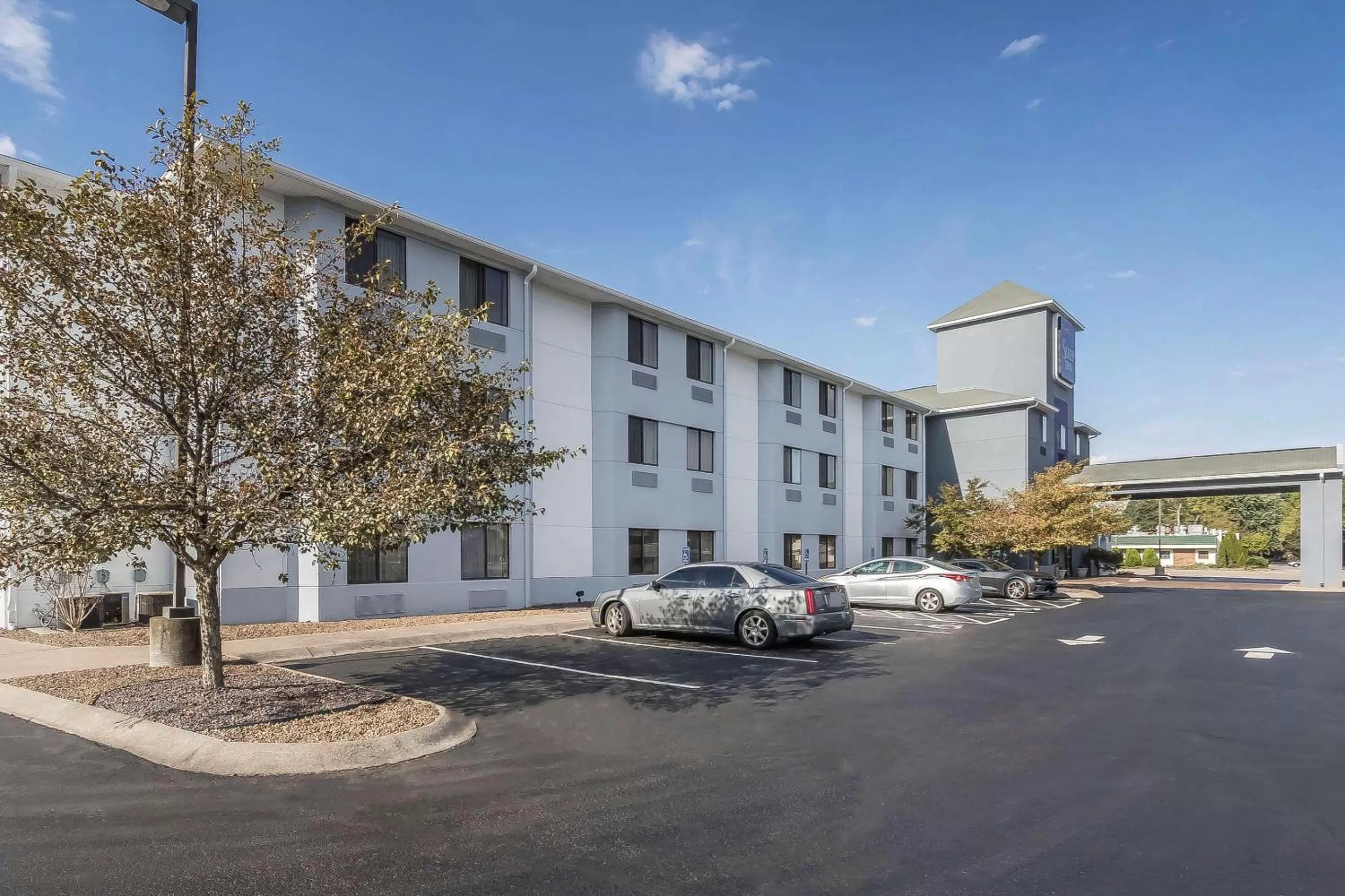 Property building in Sleep Inn Henderson-Evansville South