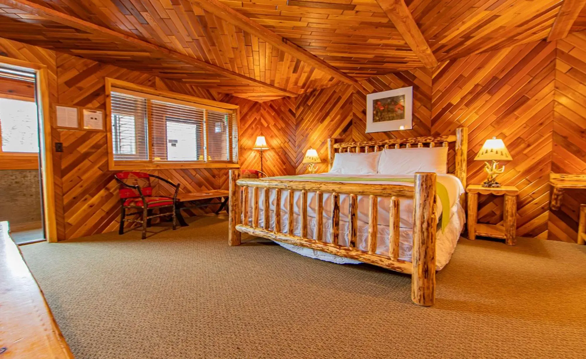 Bed in Cooper Spur Mountain Resort