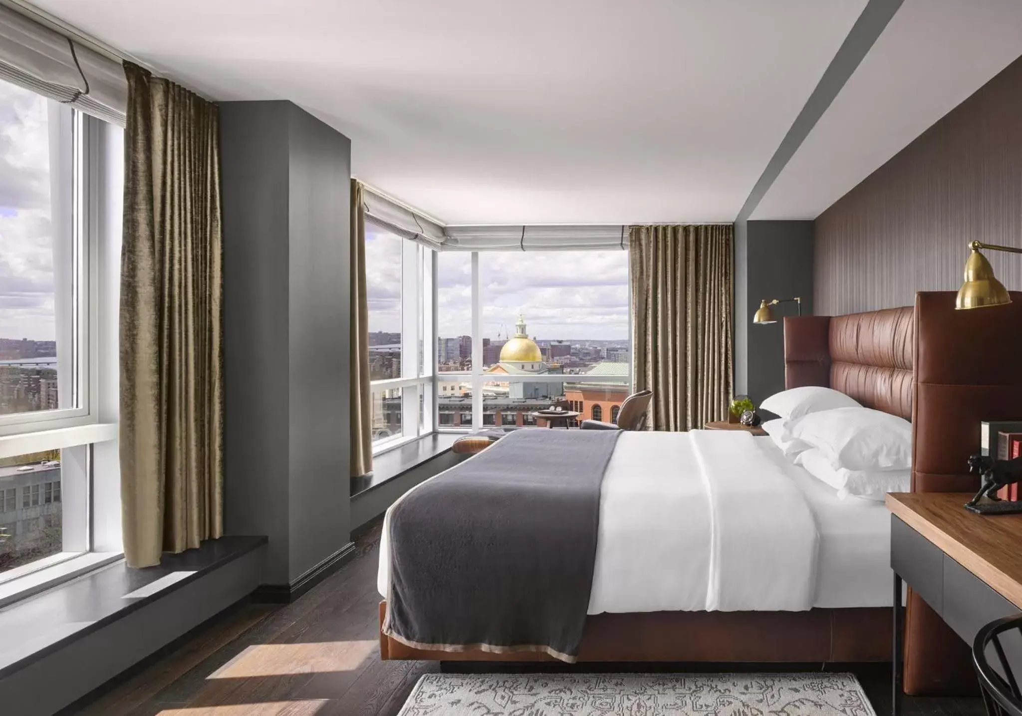 Property building, Bed in Hotel AKA Boston Common Property building, Bed in Hotel AKA Boston Common