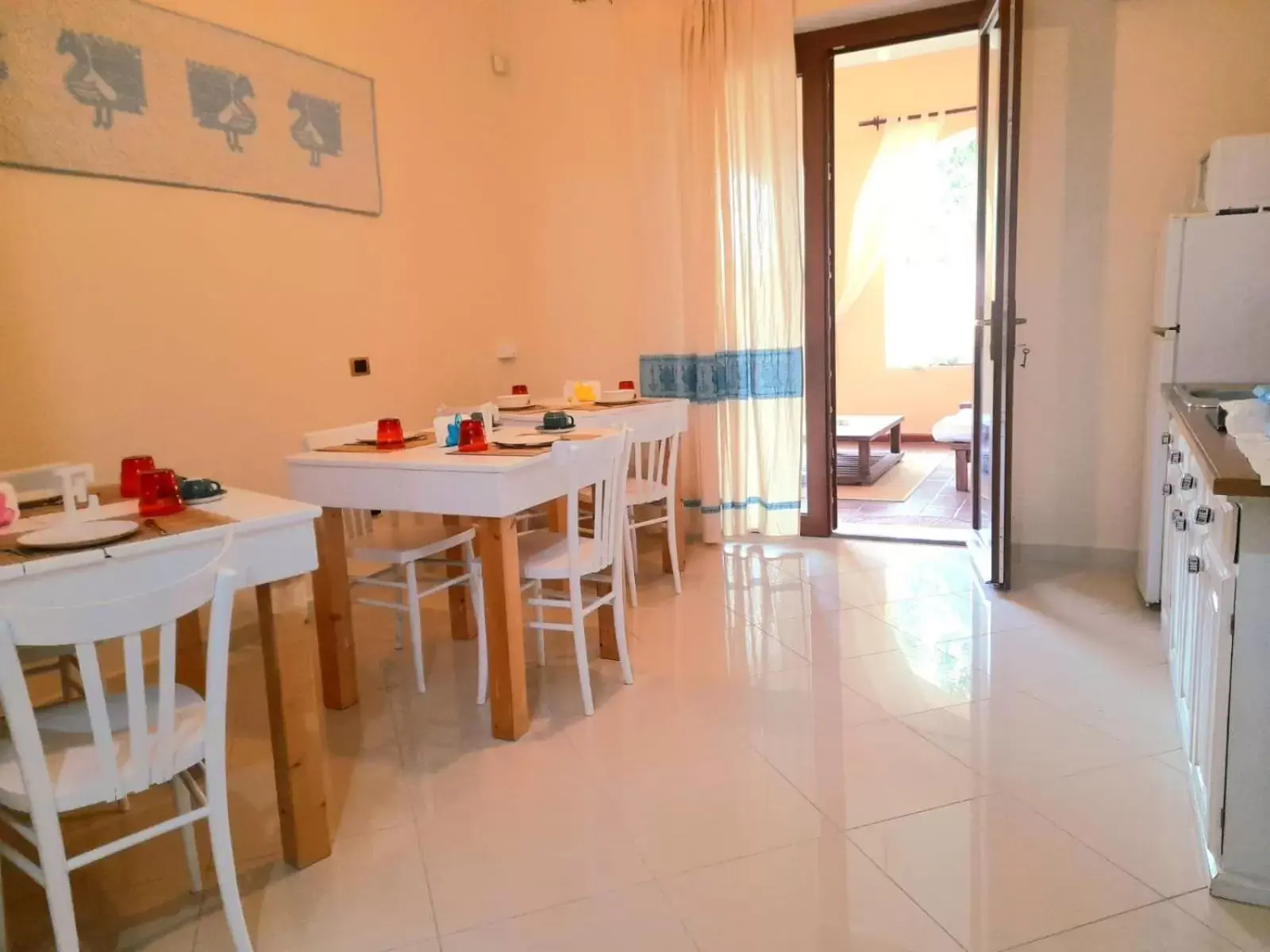 Dining Area in b&b Artemisia