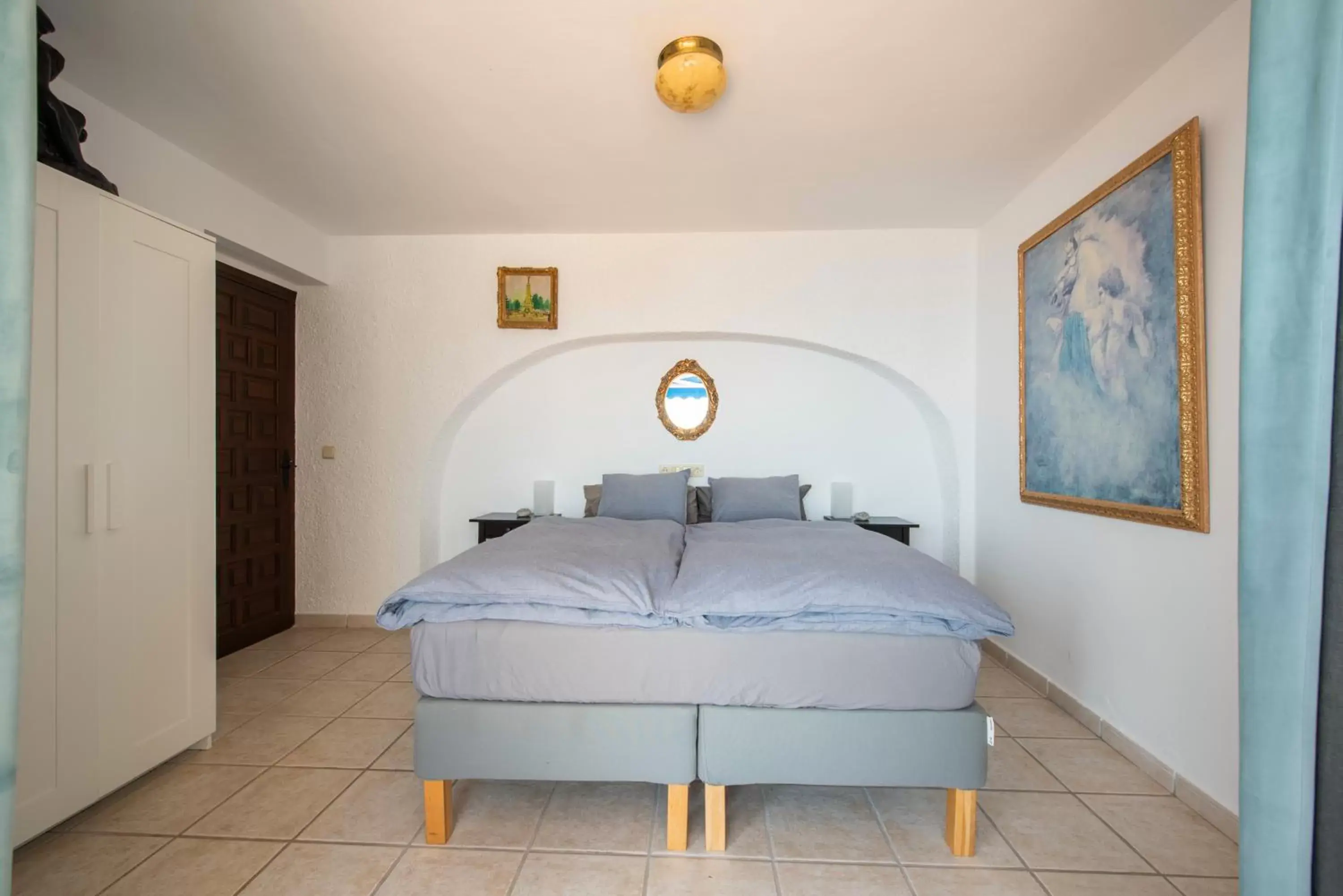 Bedroom, Bed in Villa Vista Calpe