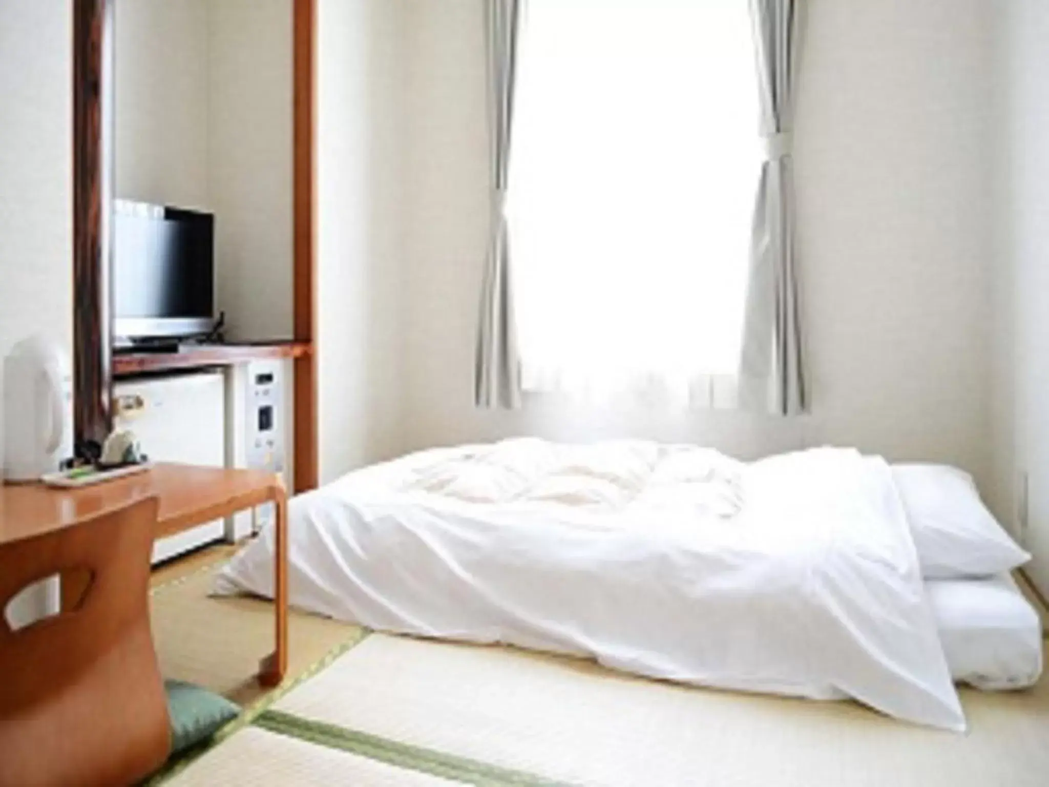 Photo of the whole room, Bed in Hotel Minatoya